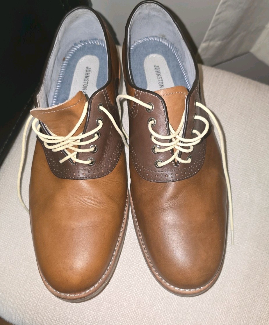 Johnston & Murphy Men’s Brown Lace-Up Round Toe Solid Dress Shoes