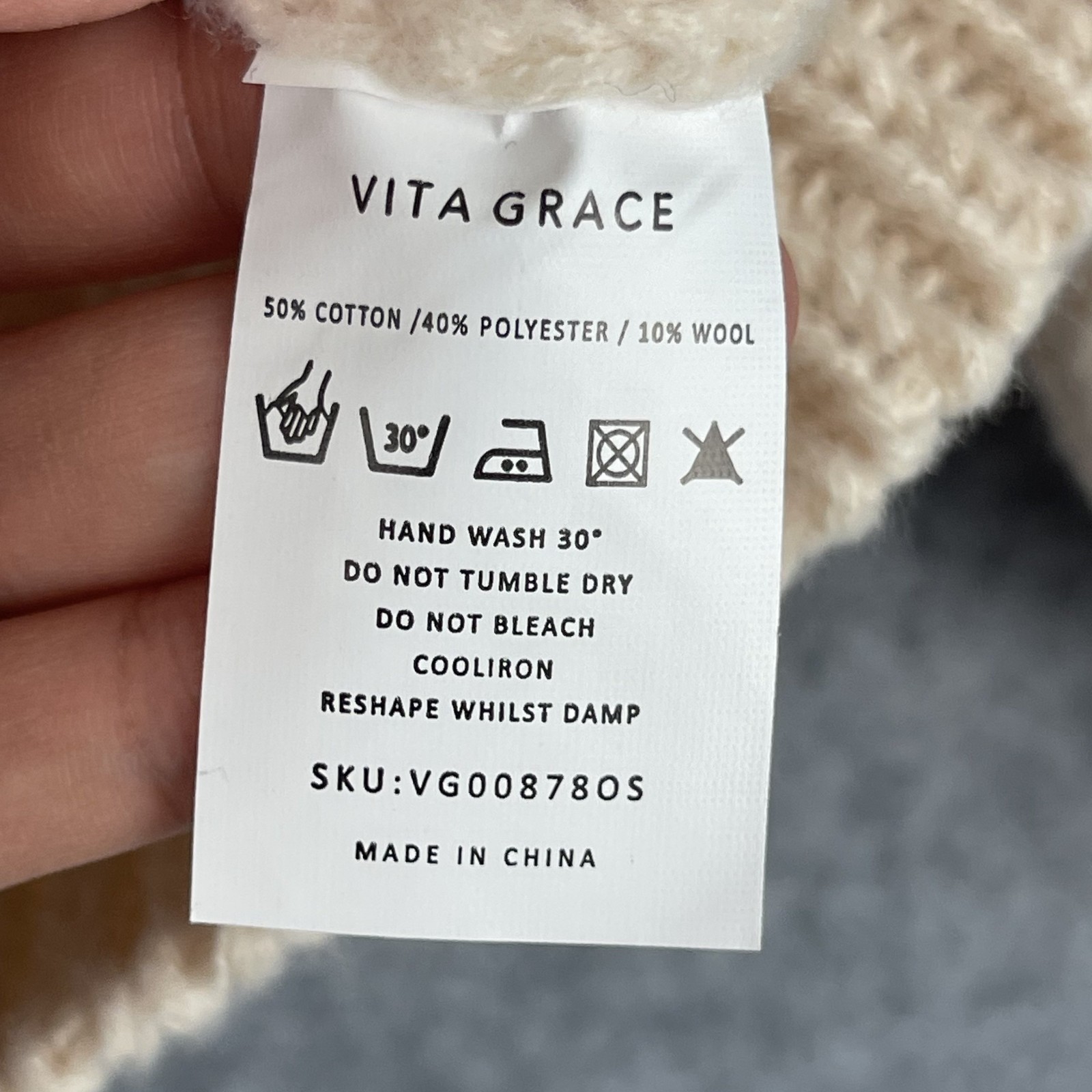 Vita Grace Lucia Cardigan Sweater Womens One Size Beige Swiss Chunky Knit NWT