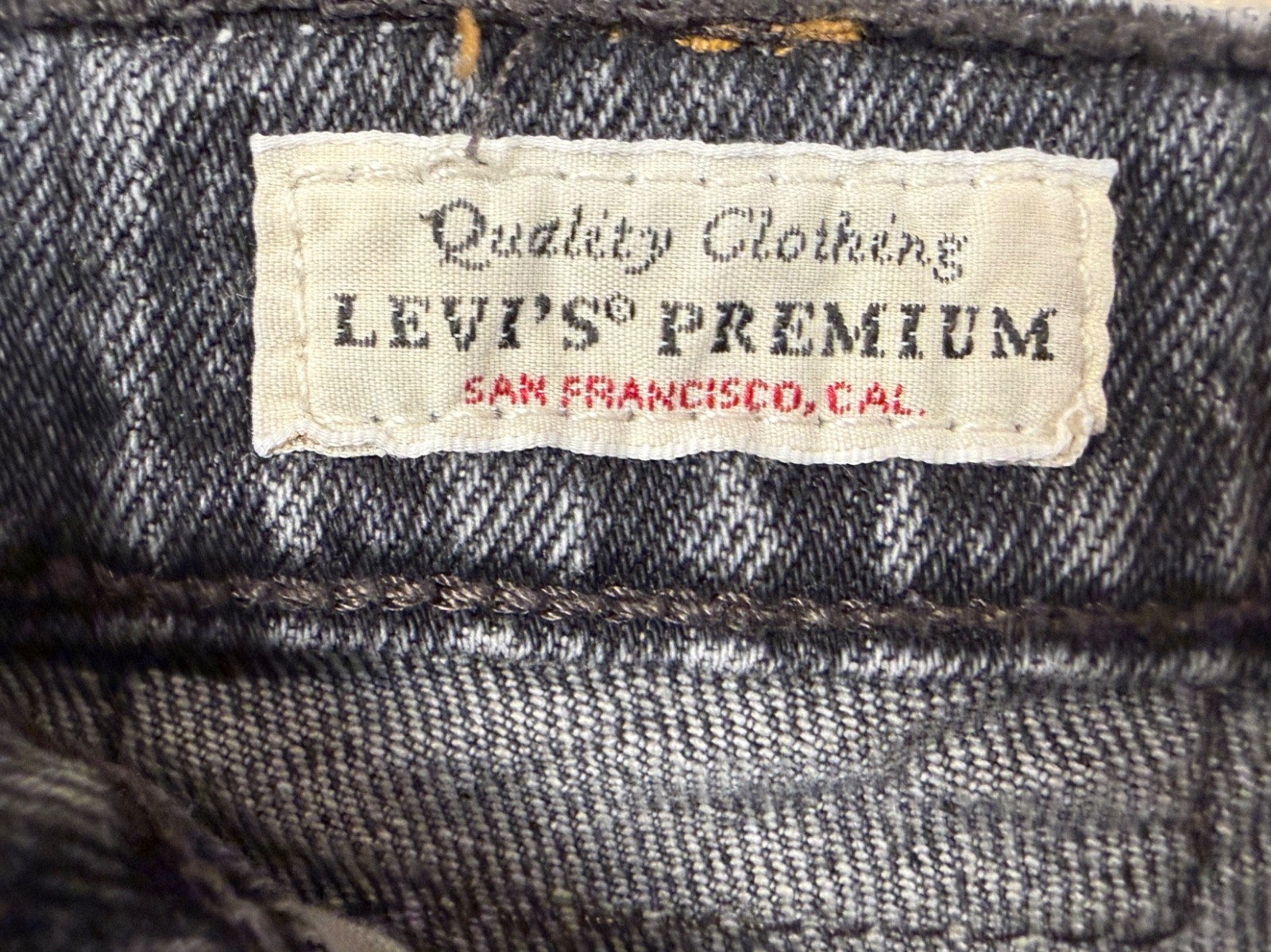 Woman’s Levi’s Wedgie Straight Premium Distressed Black Modern Big E 26×26 #1119