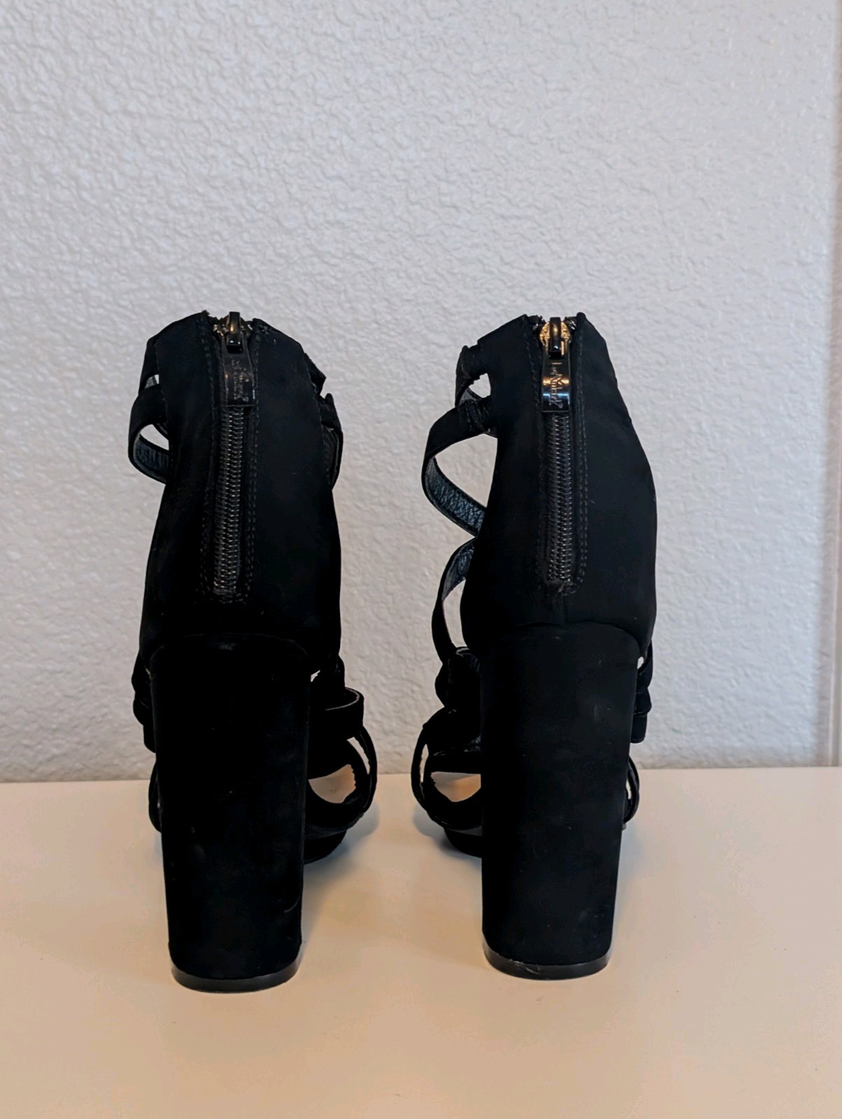 Women’s Black Strappy Open Toe Block Heel Ankle Strap Zip Faux Leather 8.5