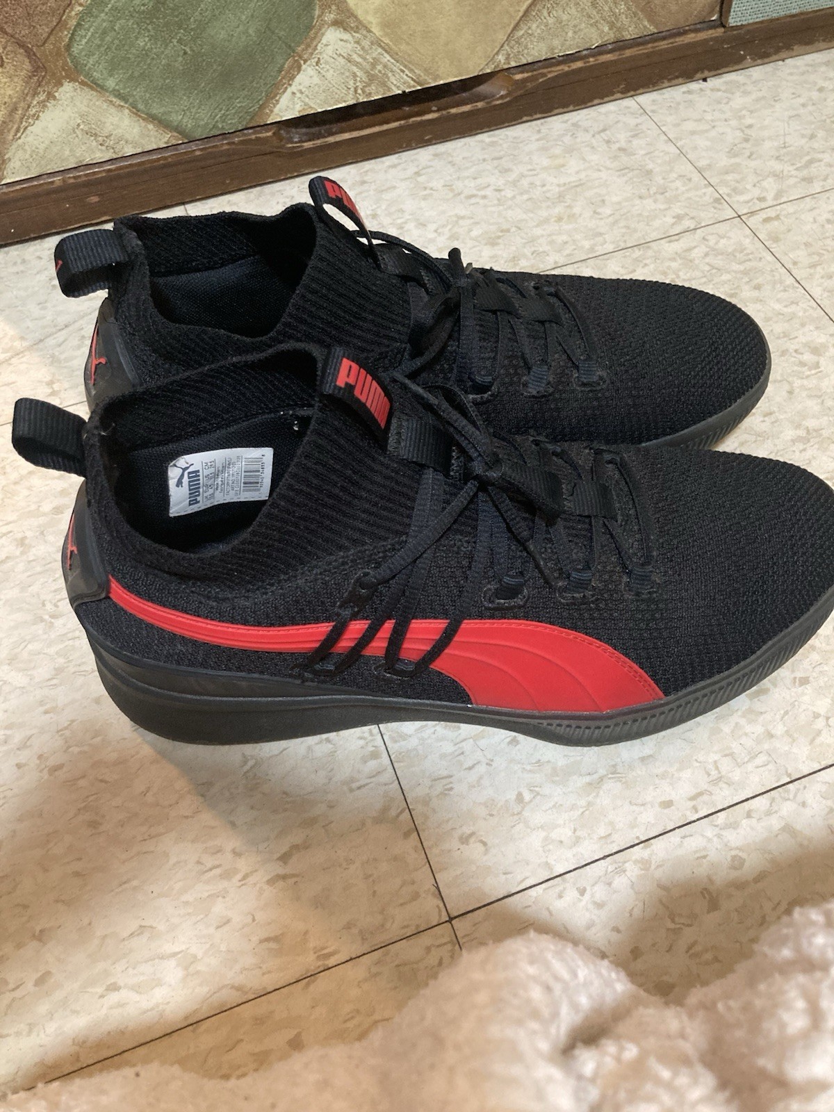 PUMA Men’s Clyde Court City Pack Portland/Chicago Bulls – Black Red Size 11.5