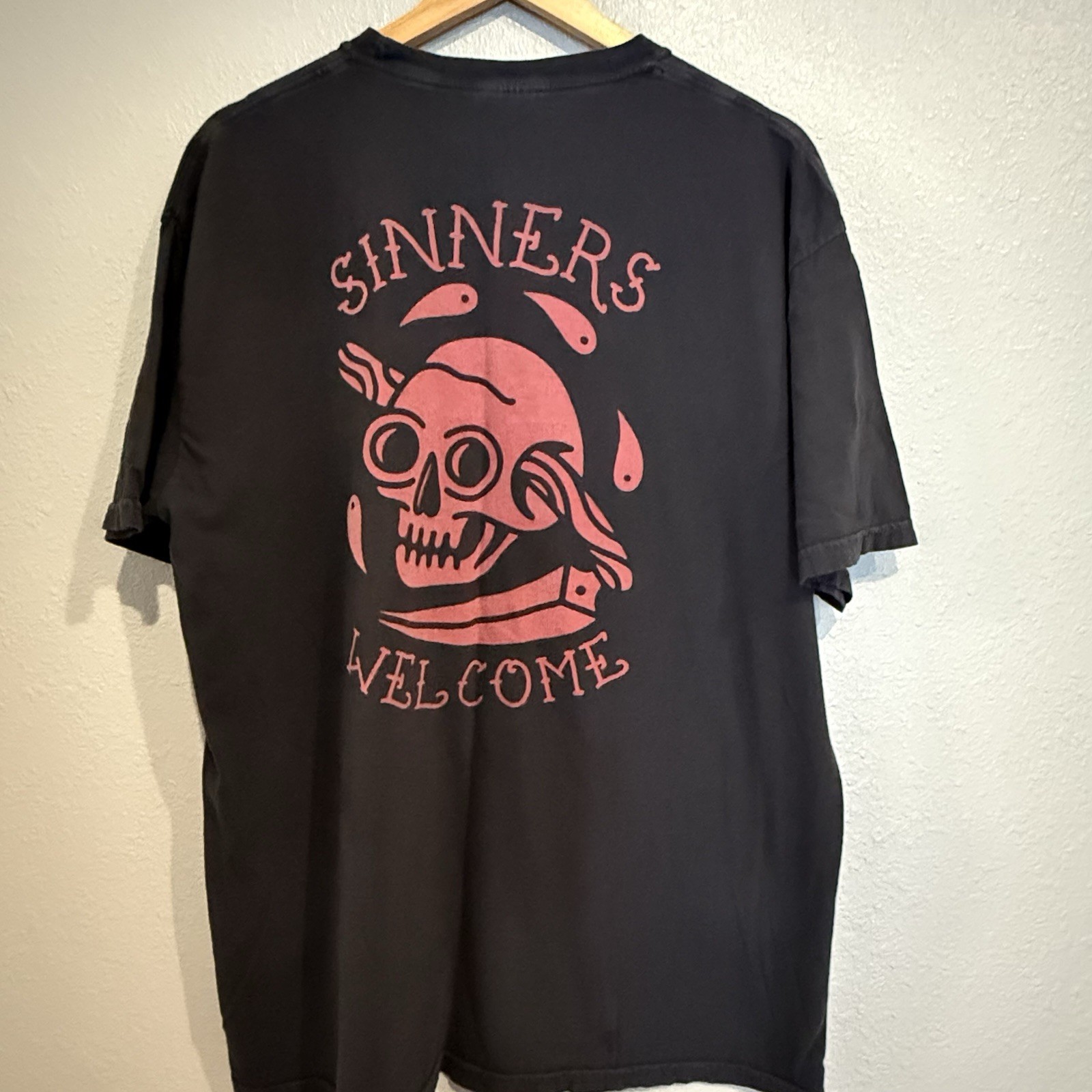 Sinners Welcome T Shirt Men’s XL Rock Metal Moto Biker Skull Black Gothic Metal