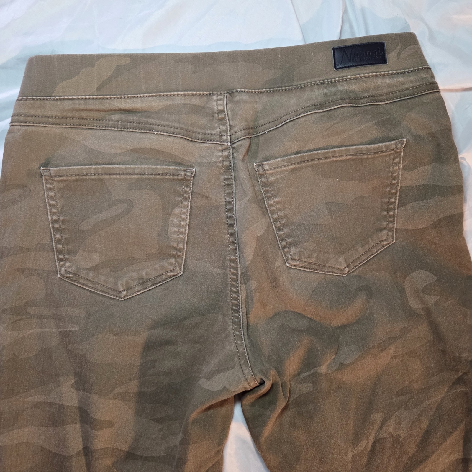 Natural Reflections Set/2 Camo Leggings Sz M Stretch