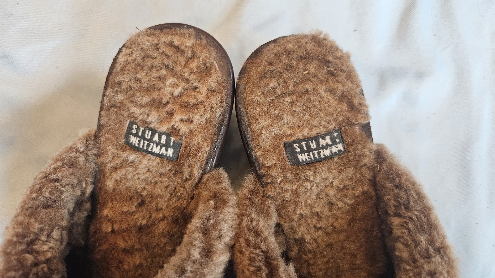Stuart Weitzman Brown Suede Shearling Lined Mule Wedge Buckle Fur Trim 8M Y2K