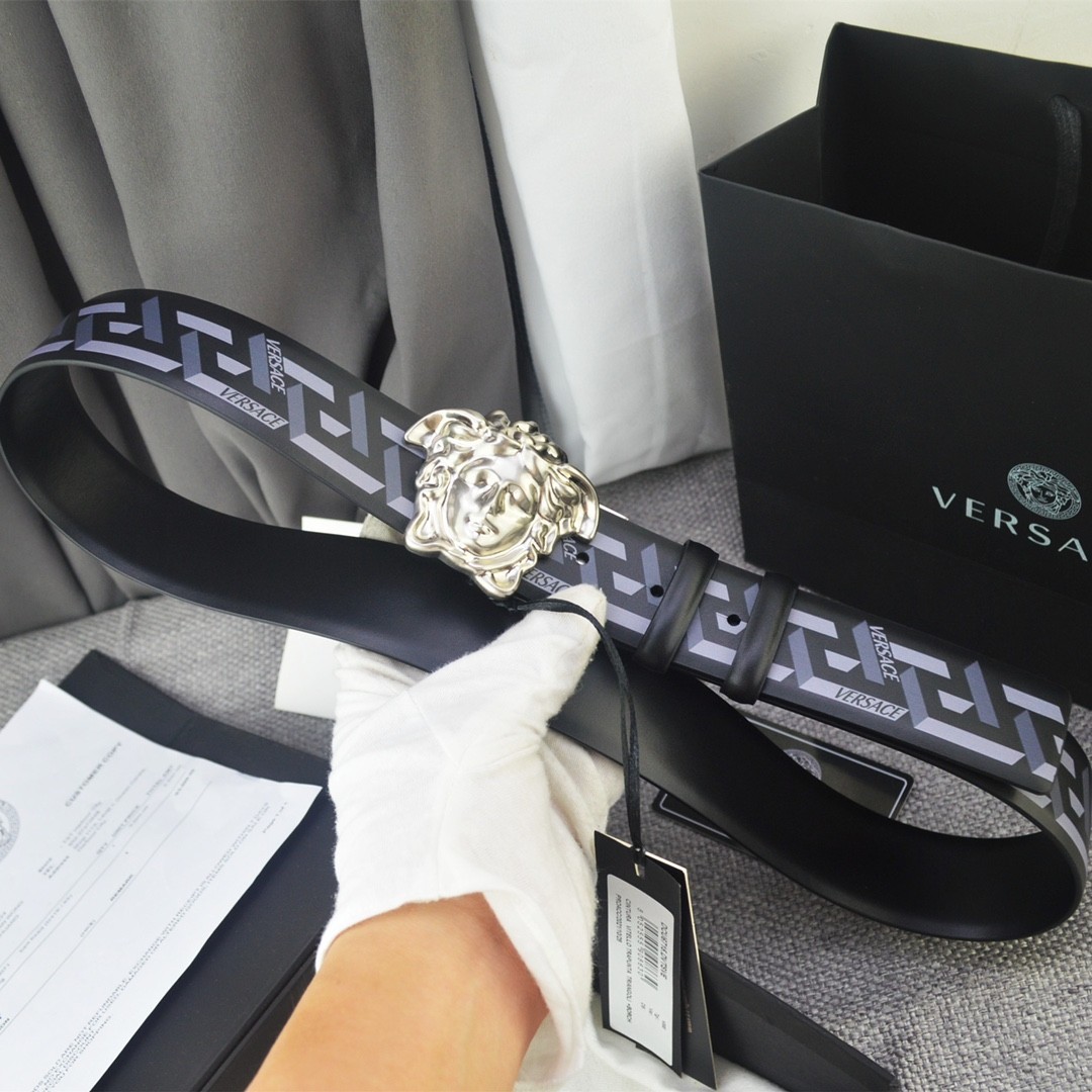 Versace belt REVERSIBLE for sale authentic Classic Belt Width:4.0cm/1.57in