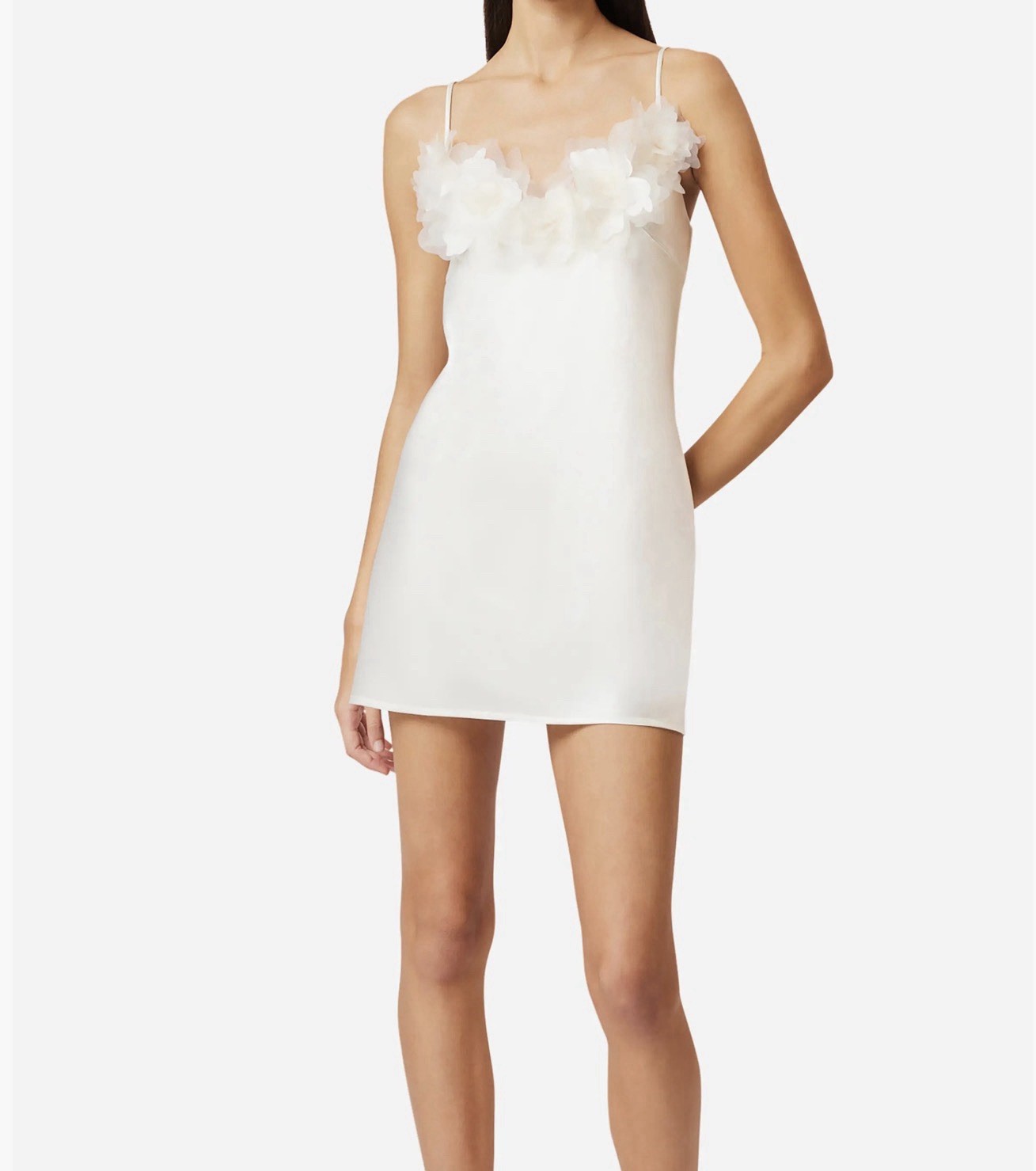 ELLIATT Women’s White Solid Full Slip, Size S, 3D Flower Trim NWT