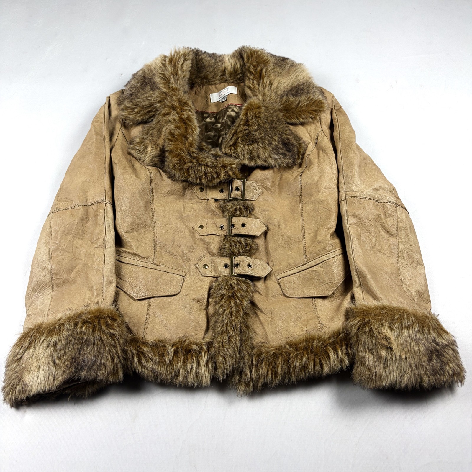 Womens Vintage Faux Fur Trim Suede Jacket Buckle Closure Y2K Boho Coat Style