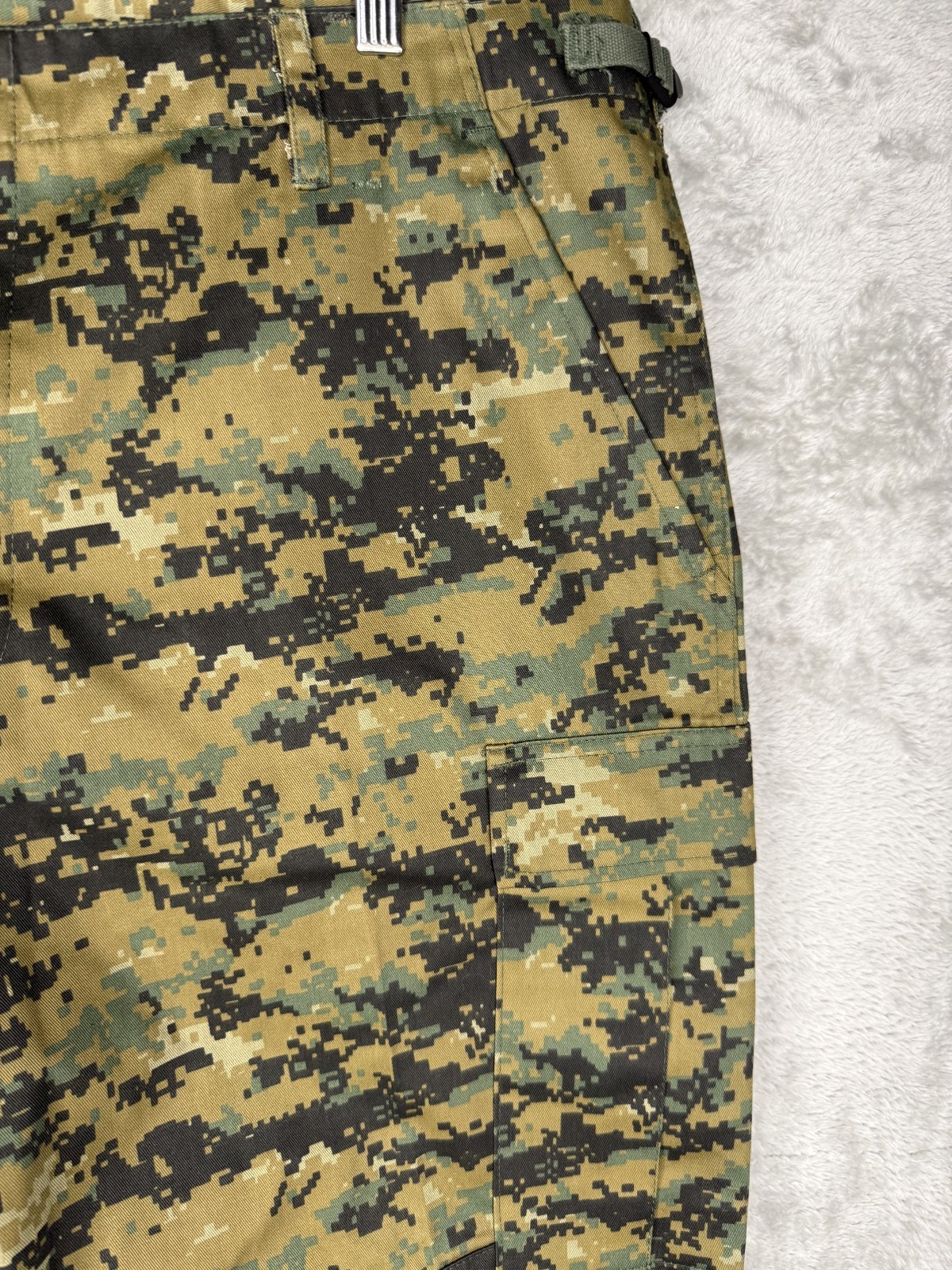 Mil-Tec Cargo Pants Mens XXL Button Fly Digi Camo Military Style Utility
