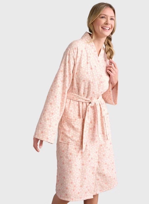 Dotted Pink Bath Robe With Kimono Collar – Room Essentials NWT Size L/XL
