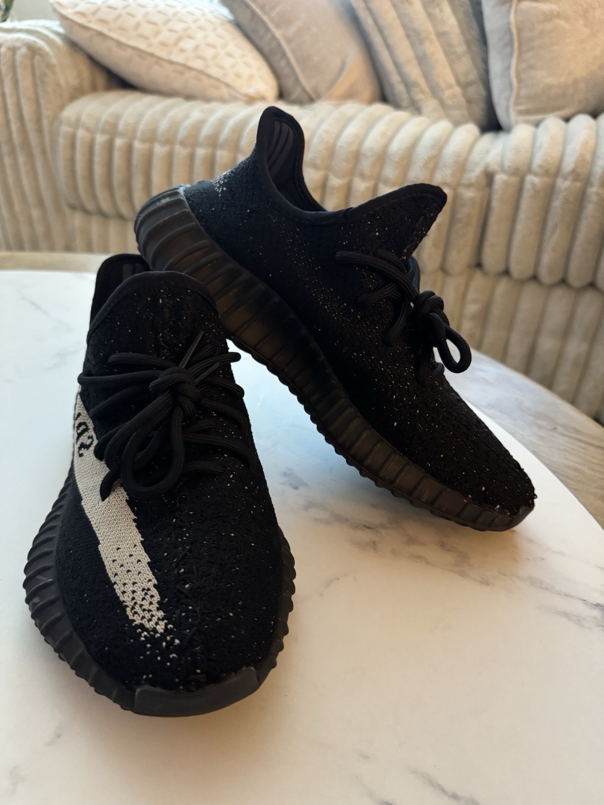 adidas Yeezy Boost 350 V2 Oreo Black White Primeknit Sneaker Men’s 2016 – No Box