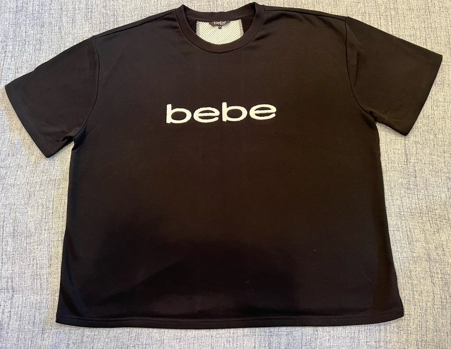 Bebe Sport 3X Women’s Black Short Sleeve Boxy Sweatshirt Appliqué Whimseygoth
