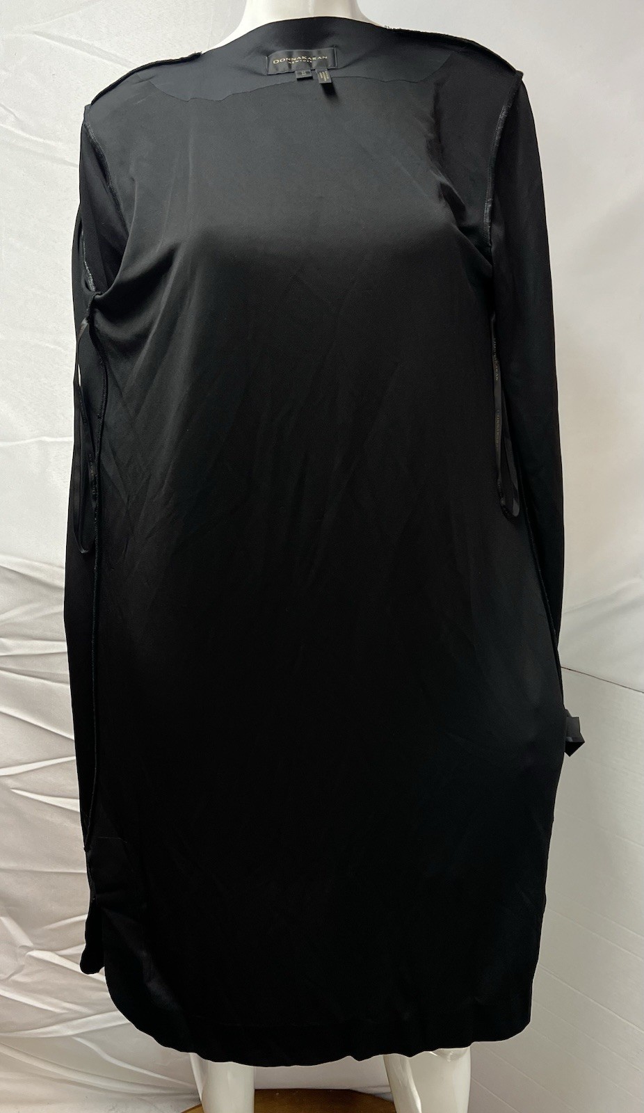 Donna Karan New York Black Label Women’s M Black Crepe Draped Knee Length Topper