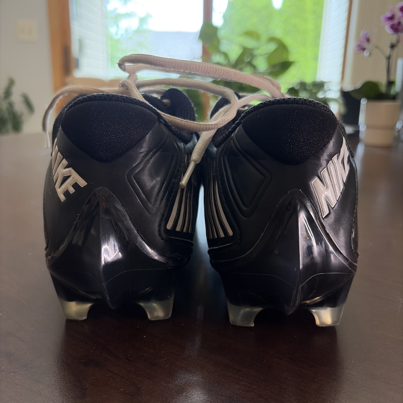 Nike Vapor Edge 360 VC “Black Volt” Men’s Size 11.5 Football Cleats