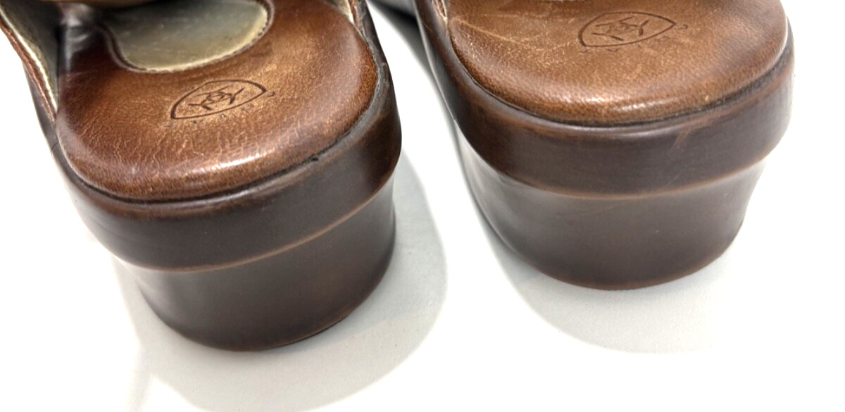ARIAT