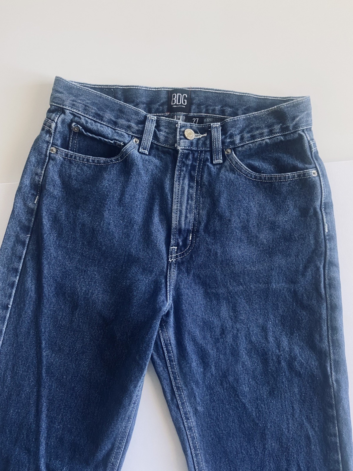 BDG Urban Outfitters Cowboy Jeans Womens 28 Blue Denim Fade Relaxed Straight