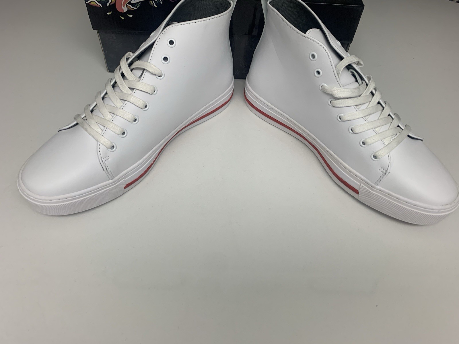 Ed Hardy ‘Skull’White Leather Lace Up Sneaker Shoes EH9028H-Men’s Size 9