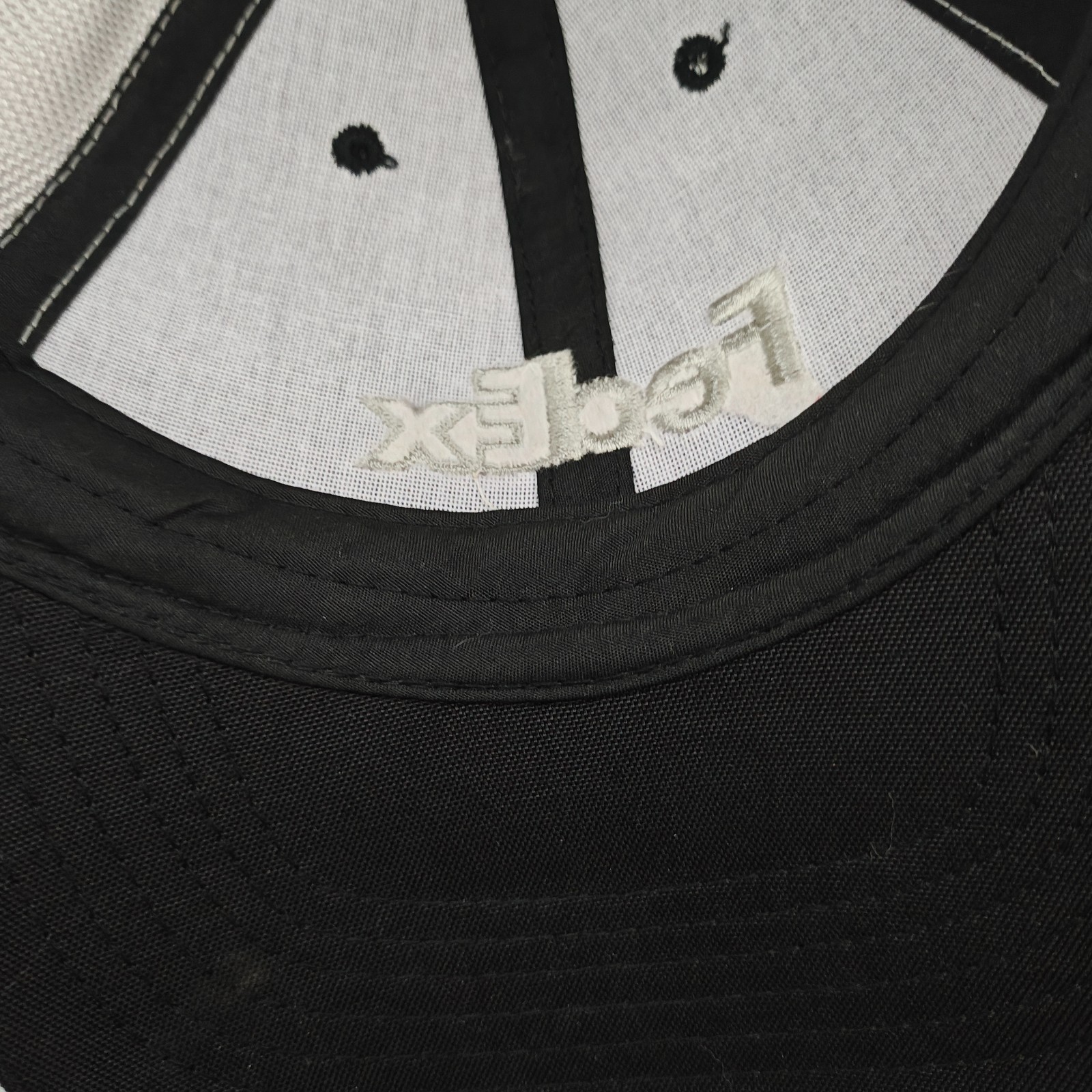 FedEx Logo Mesh Snapback Adjustable Size RG-M Trucker Hat Cap Navy Black