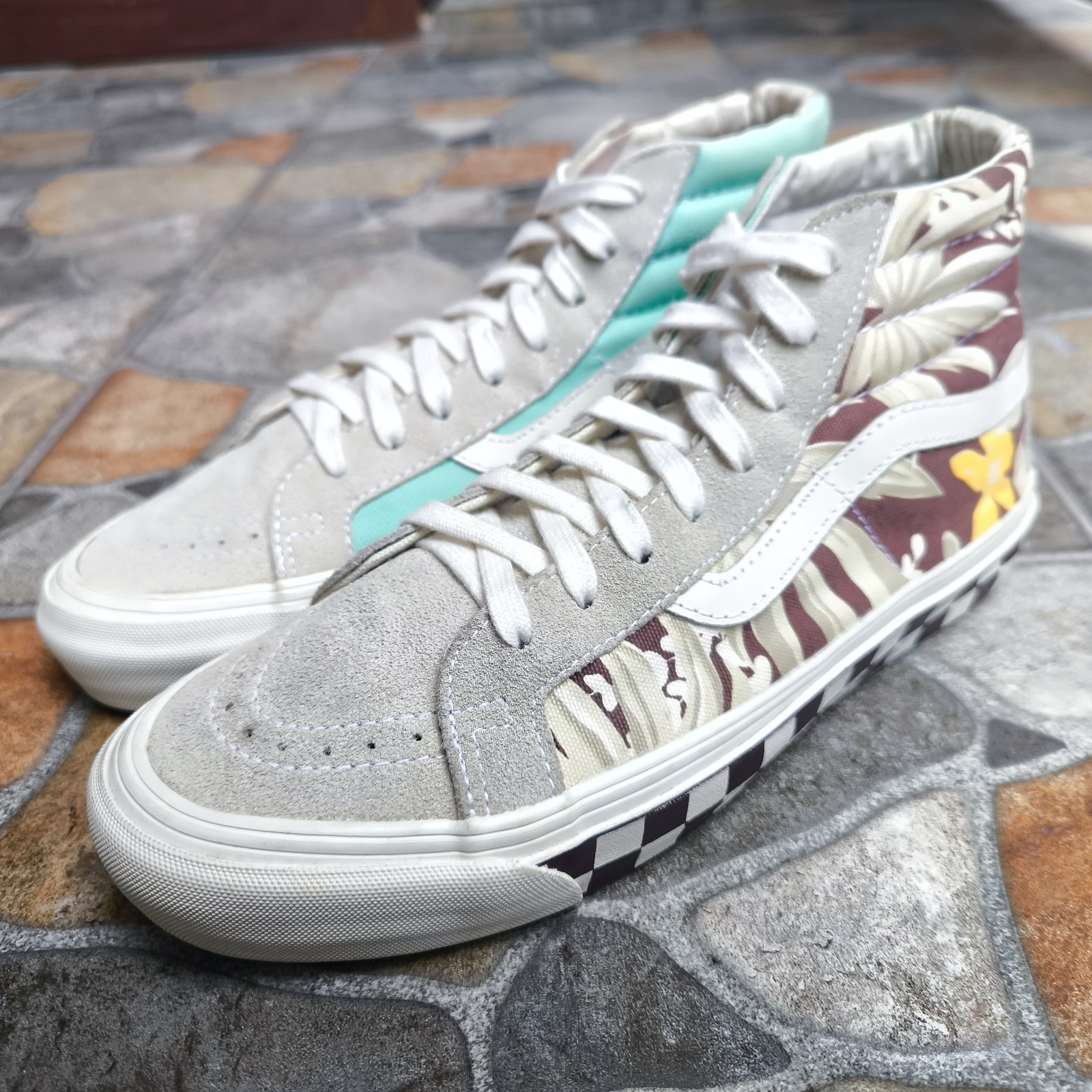Vans Vault Sk8-Hi Aloha OG