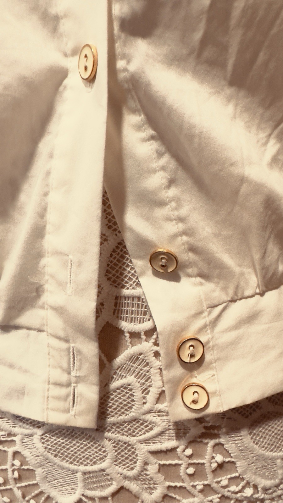 Vero Moda White Solid Off-Shoulder 3/4 Sleeve Button Front Shirt 165/84A
