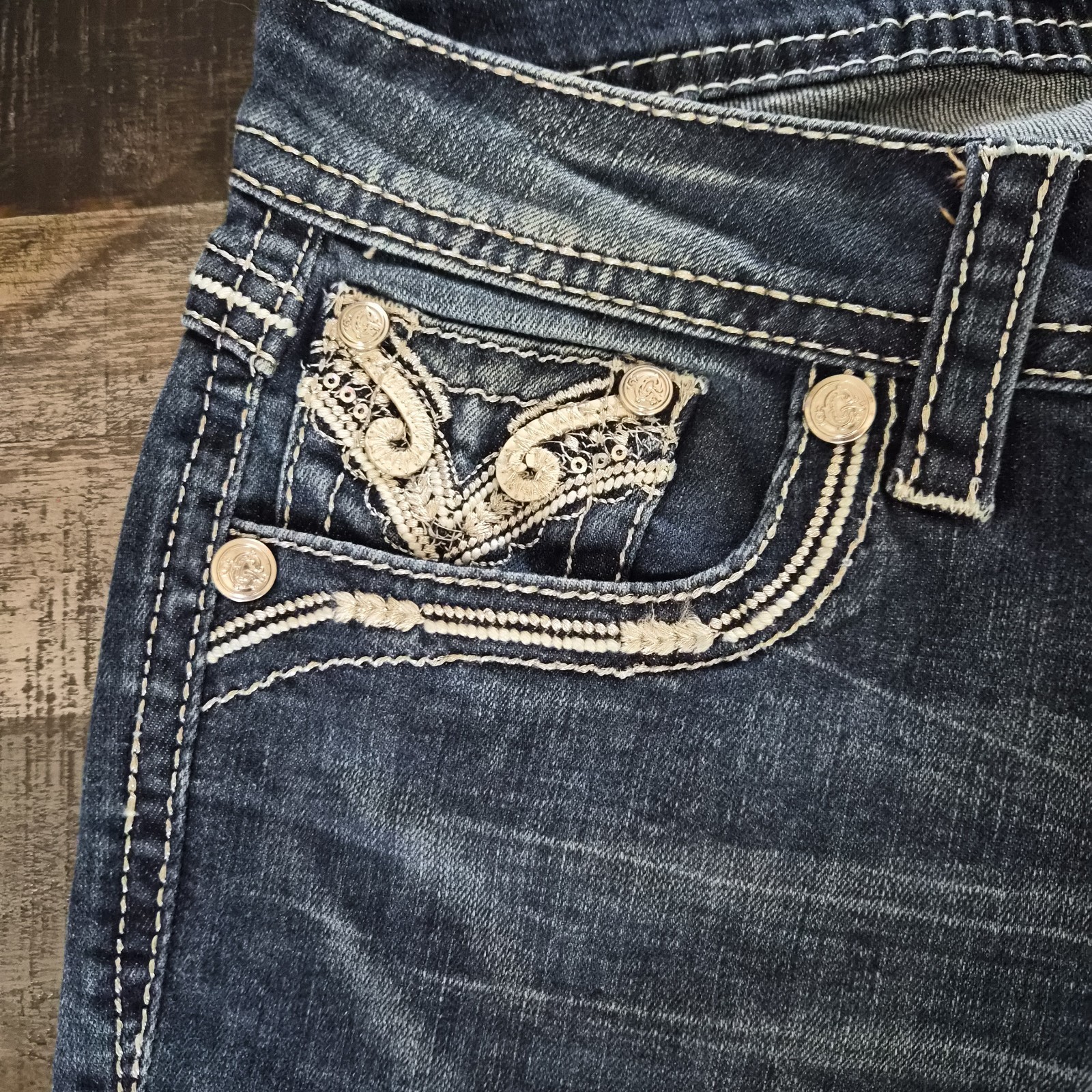 GORGEOUS Grace In L.A. Regular Fit Bootcut Jeans ~ SZ 30″ & 33″ Inseam ~ BNWT!