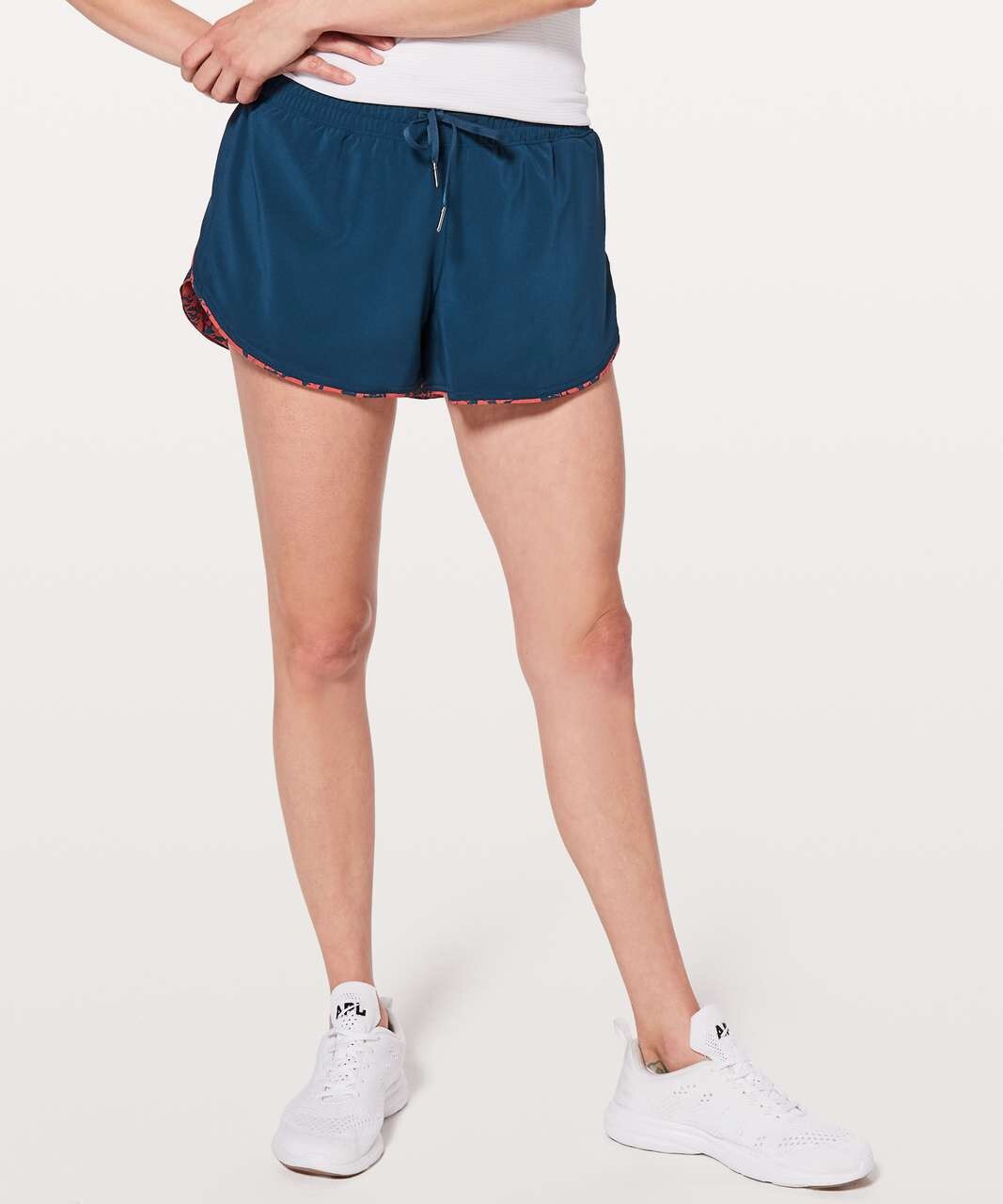 NWOT Lululemon Choose A Side Short Efflorescent Dark Canyon Onyx Blue | SIZE 2