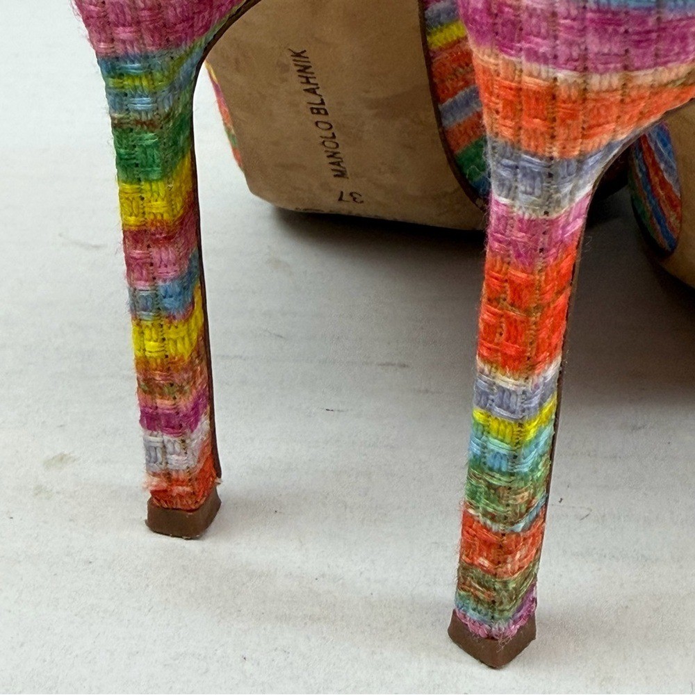 Manolo Blahnik BB 105 Multicolor Fabric Heels Size 37 (US 6.5–7) Colorful