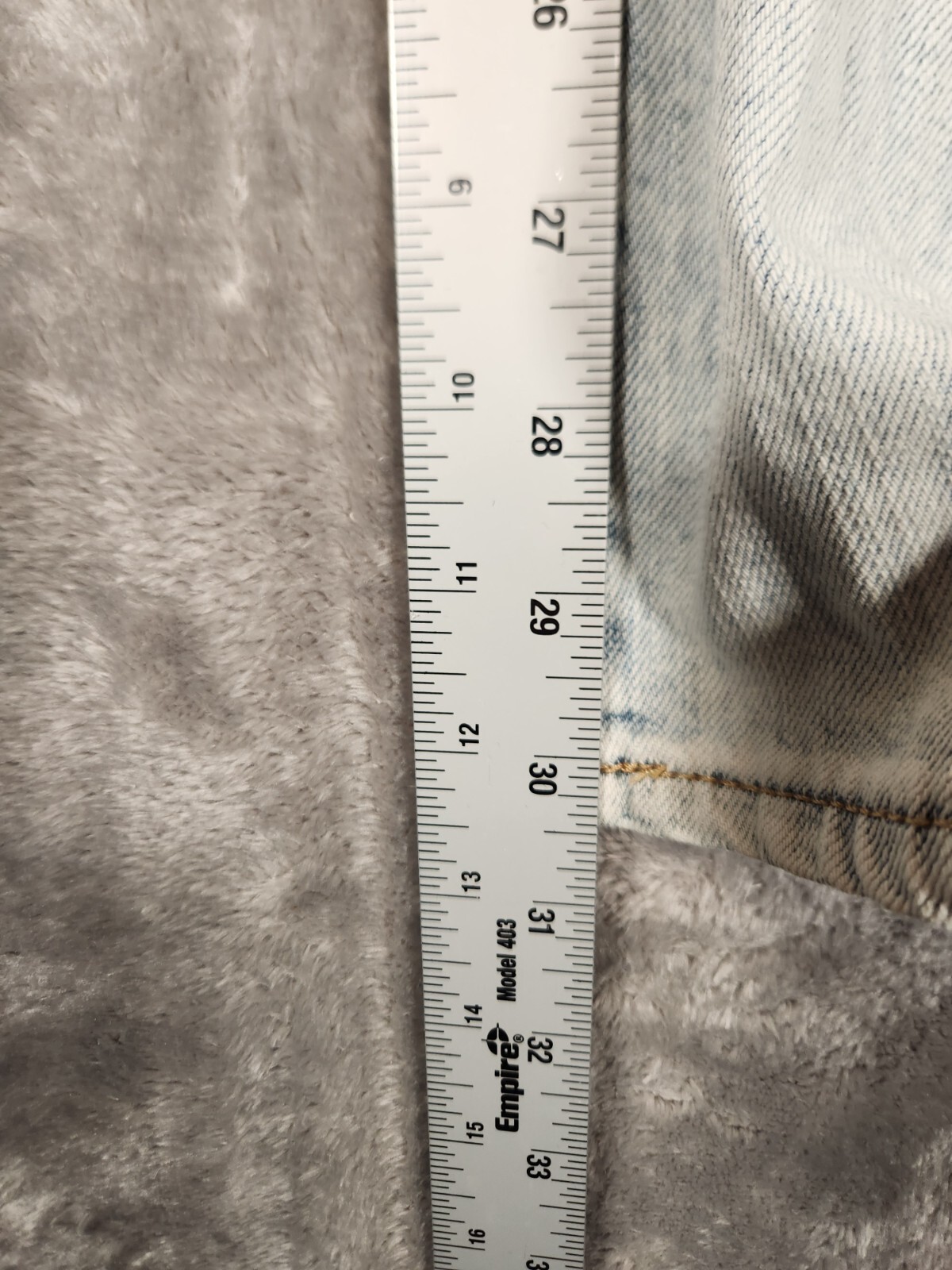 American Eagle Jeans Men’s 28X30 Blue Denim Stone Washed Slim