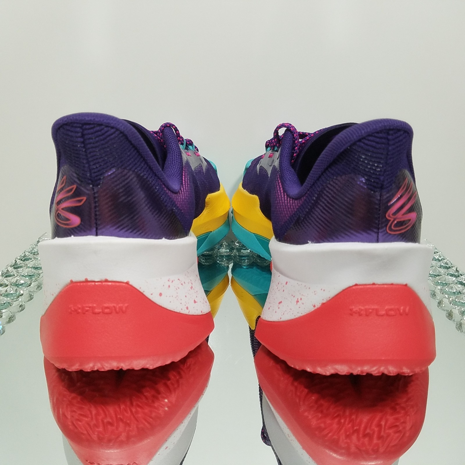 Under Armour Curry Series 7 “Curry World Tour” 3027983-500 Size M 9 / W 10.5