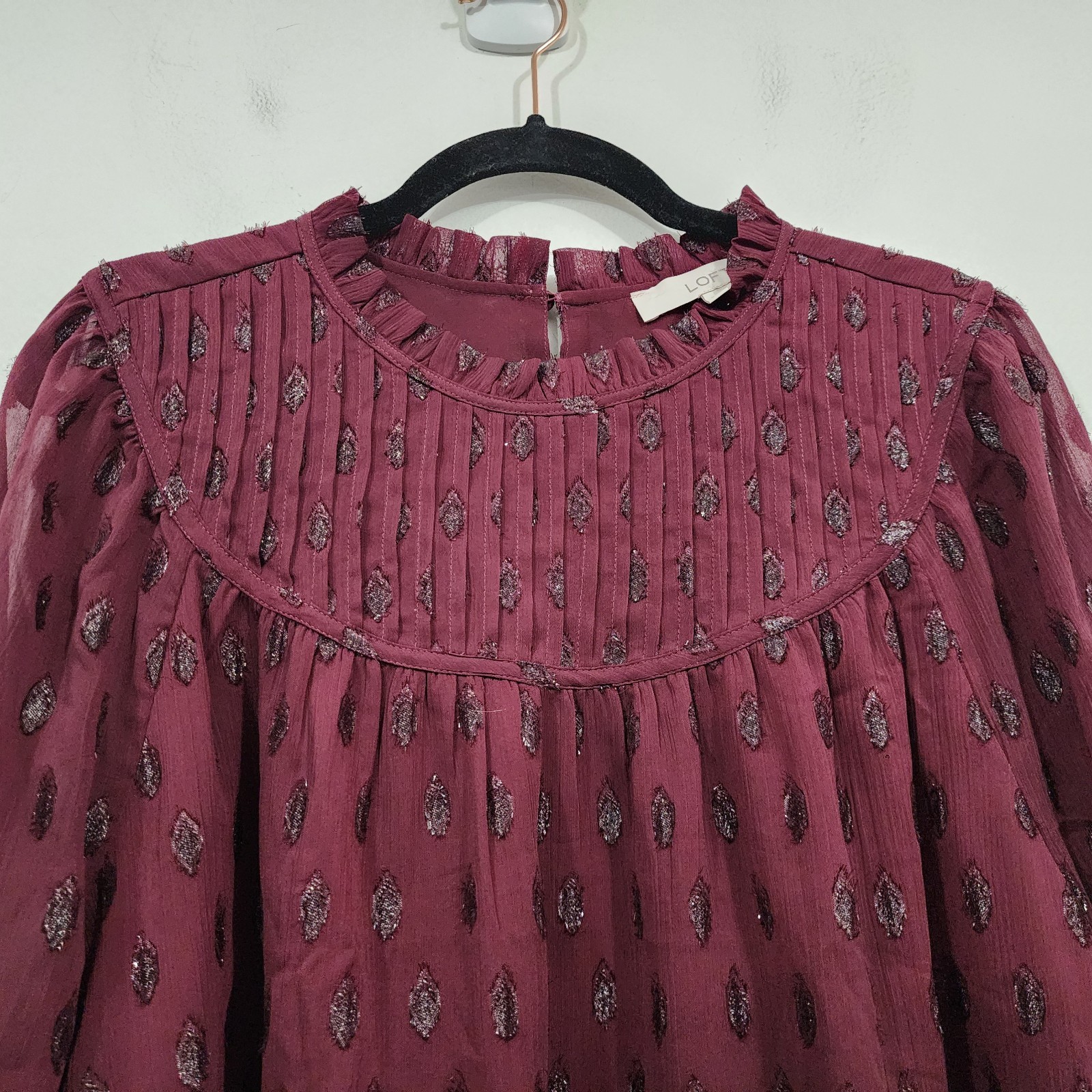 LOFT Shimmer Vine & Geo Clip Pleated Yoke Tops Set Womens L Long Sleeve Sheer