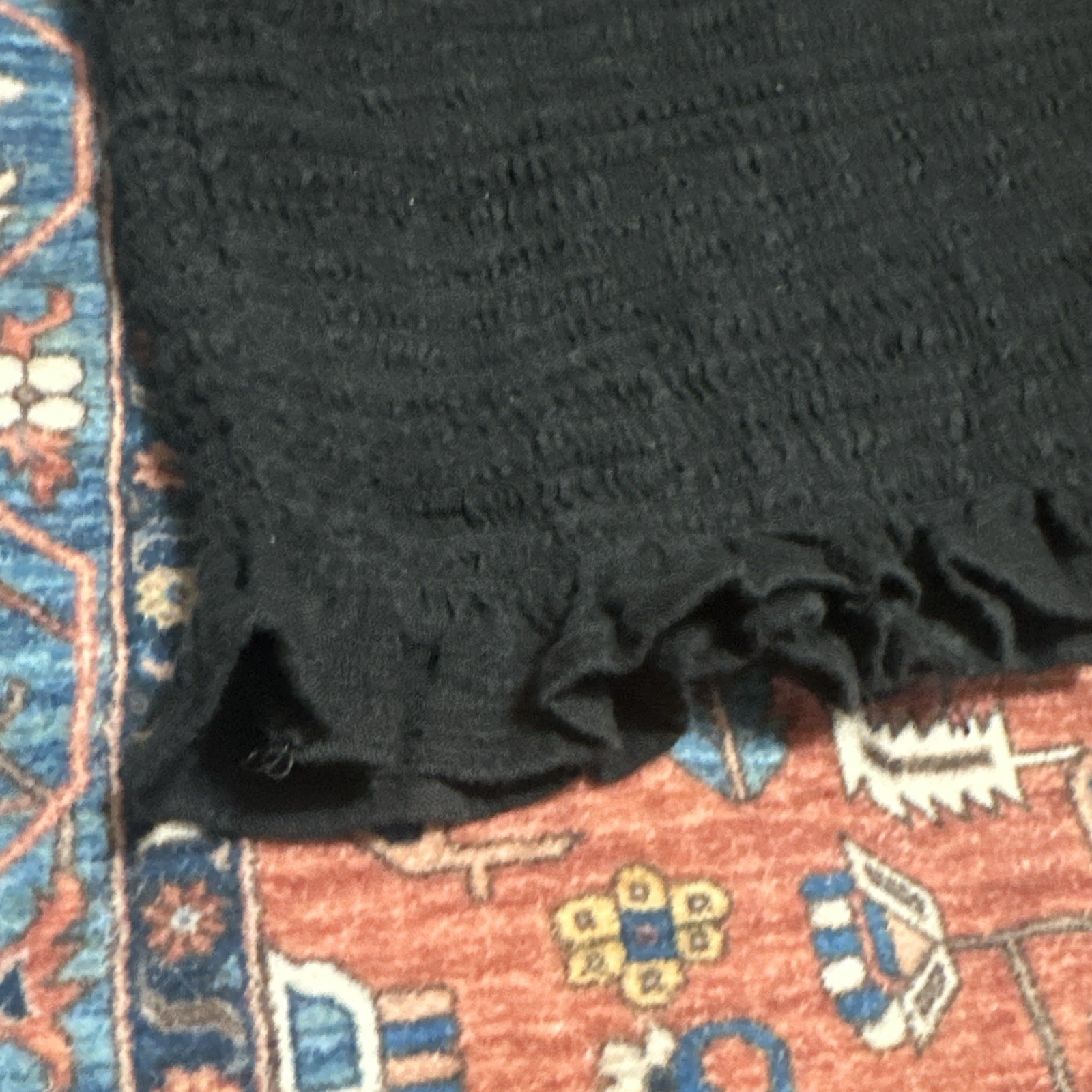 American Eagle Black Knit Peasant Blouse Scoop Neck Long Sleeve Ruffle M