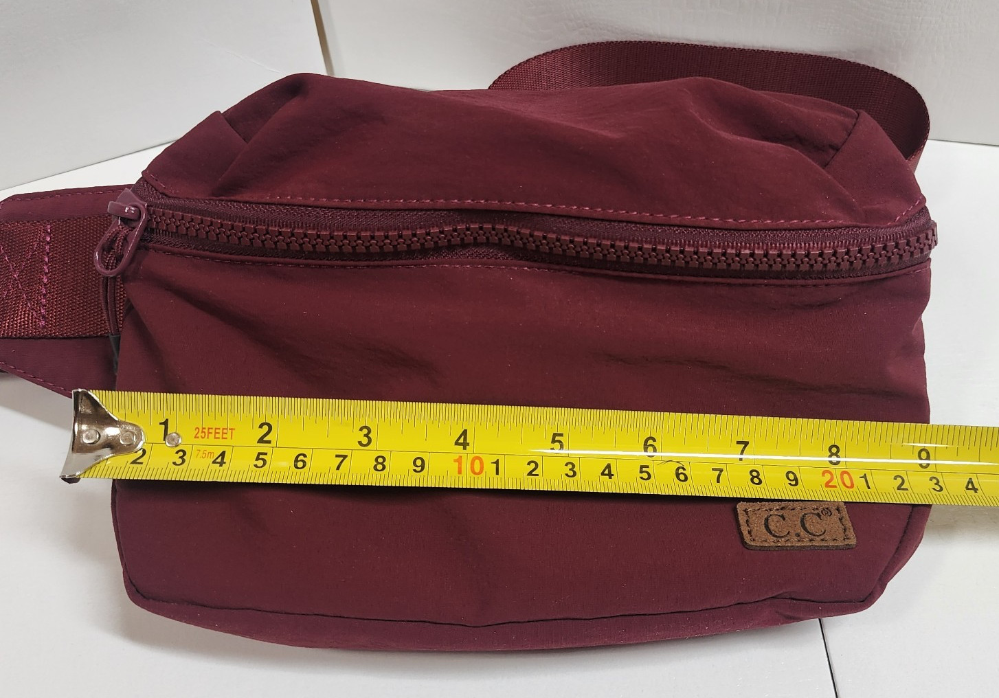 C.C Everyday Solid Color Zipper Cross Body Belt Bag Fanny Pack Burgundy EUC