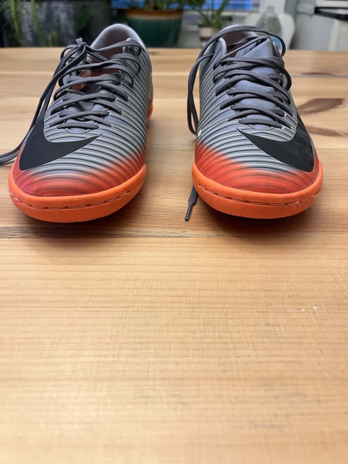 Nike MercurialX Men’s Low Top Lace-Up Soccer Sneakers Gray/Orange/Black