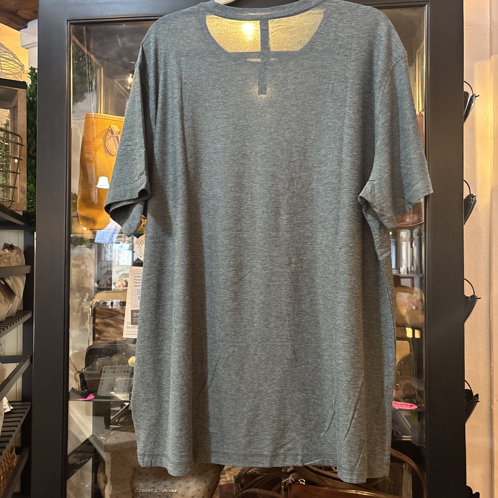 Vuori Strato Tech Tee Kashmir Heather Size XXL V126 Athletic NWT