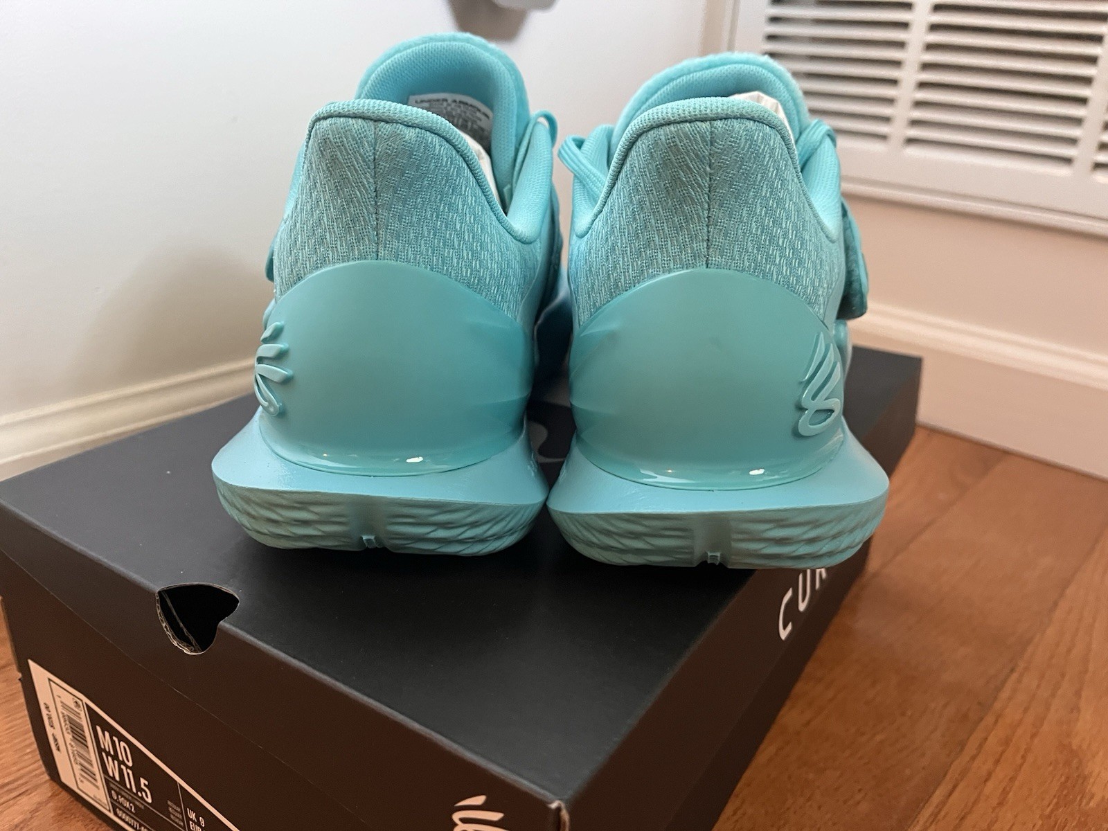 Under Armour Curry Brand D. Fox 2 Blue Basketball Shoes Men’s 10 EUC Worn 1X