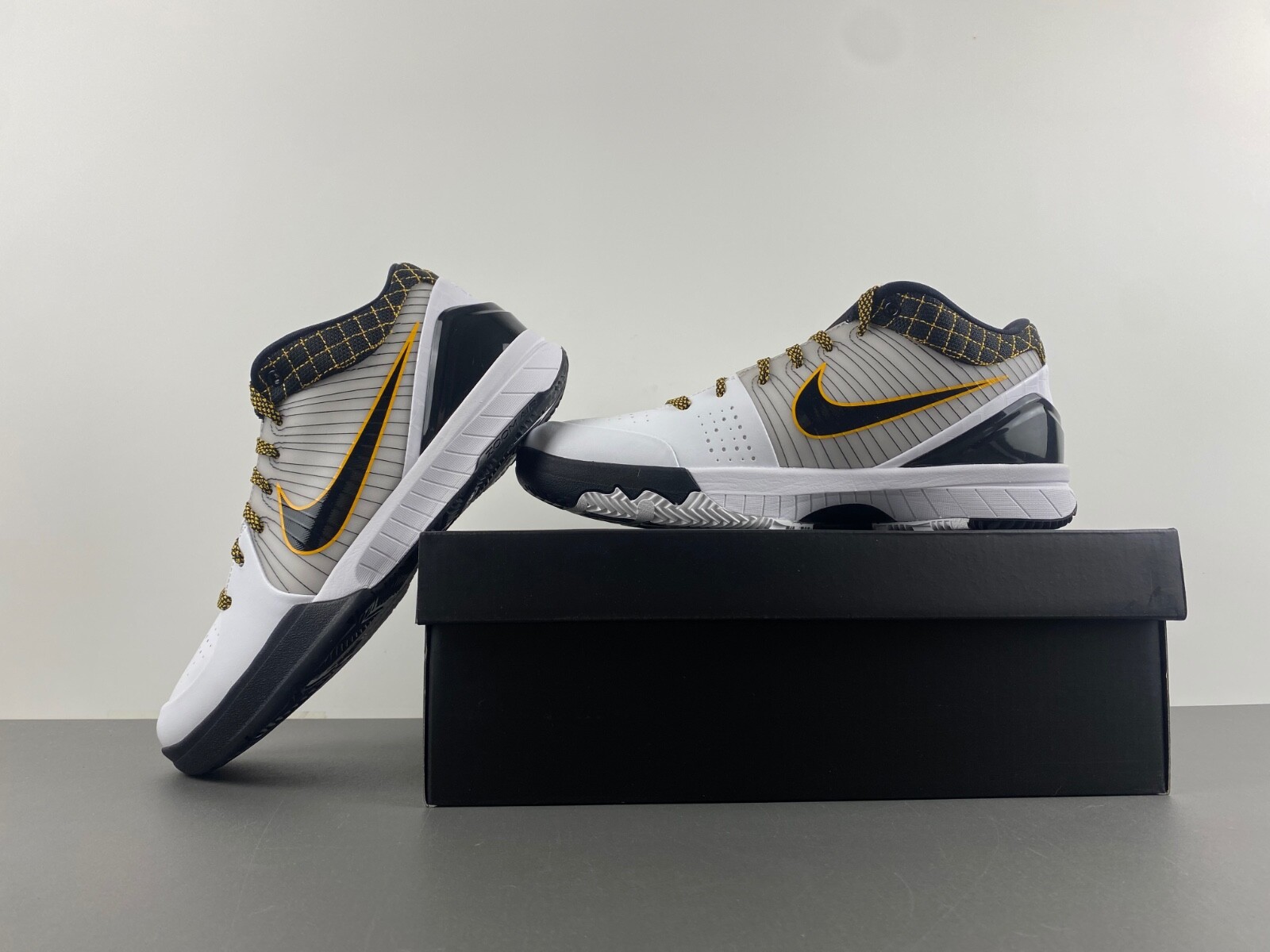 Zoom Kobe 4 Protro Del Sol 2019 – AV6339-101