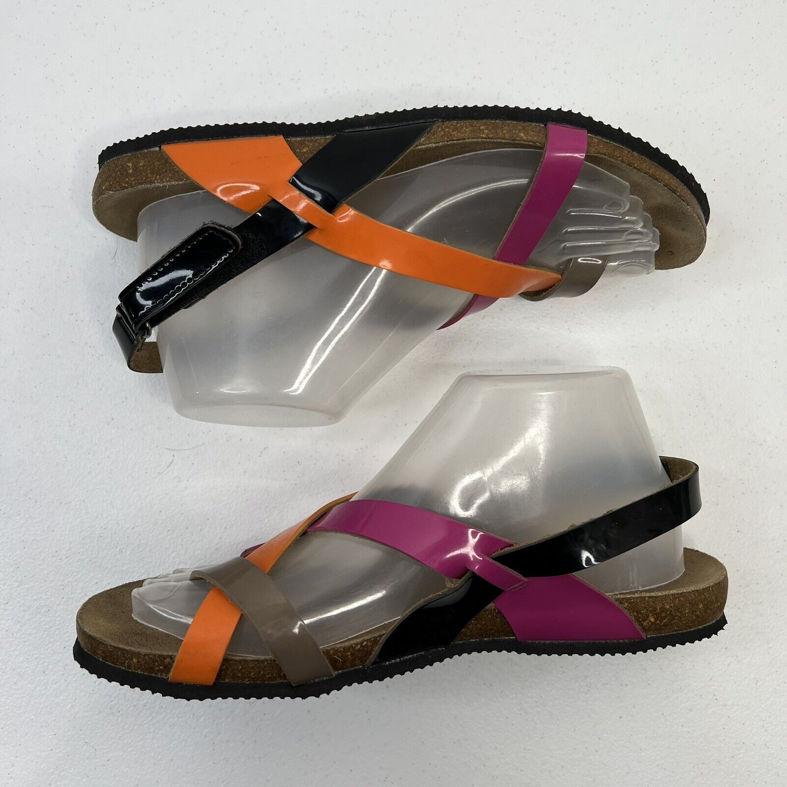 Rafting Goldstar Size 40 9.5 Sandal Soft Footbed Patent Micro Leather Strappy