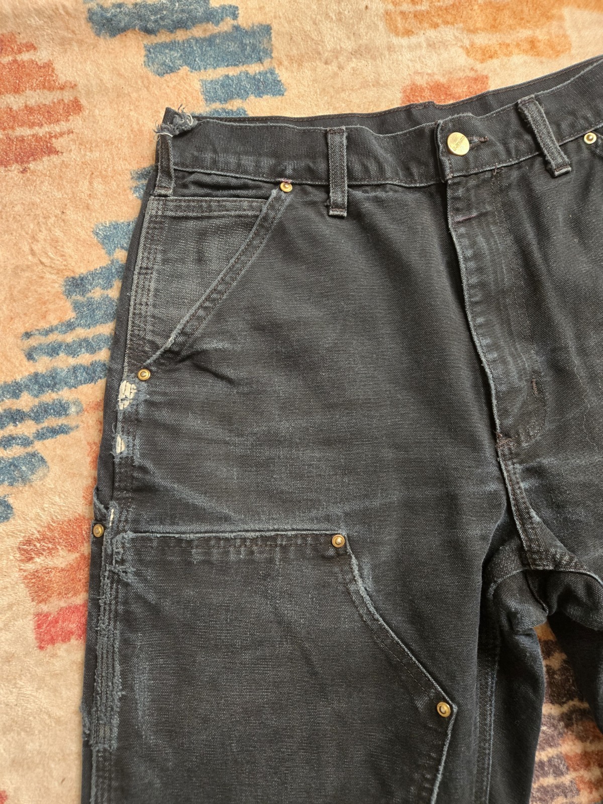CARHARTT CARPENTER DOUBLE KNEE BLACK PANTS. 30×34. Distressed. B01.