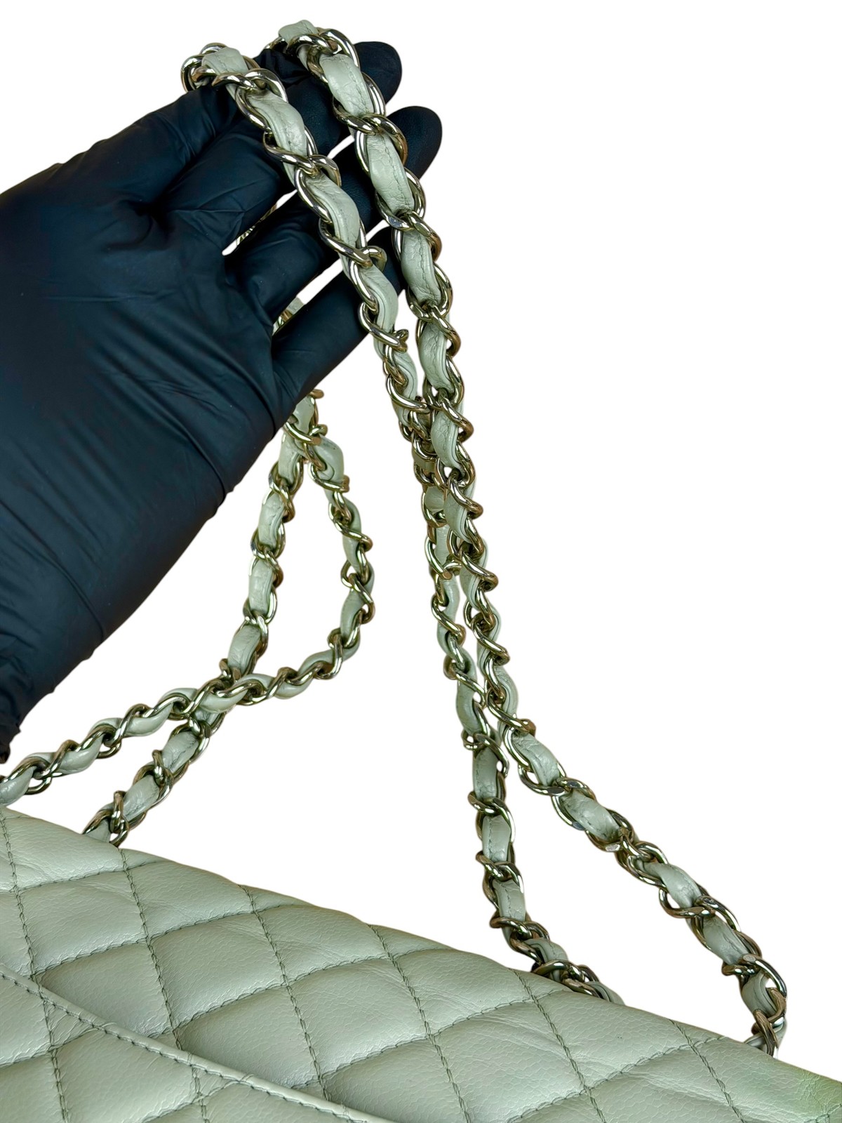 Size OS – Chanel Light Sage Green Medium Classic Flap Shoulder Bag 2008 / Pre-Ow