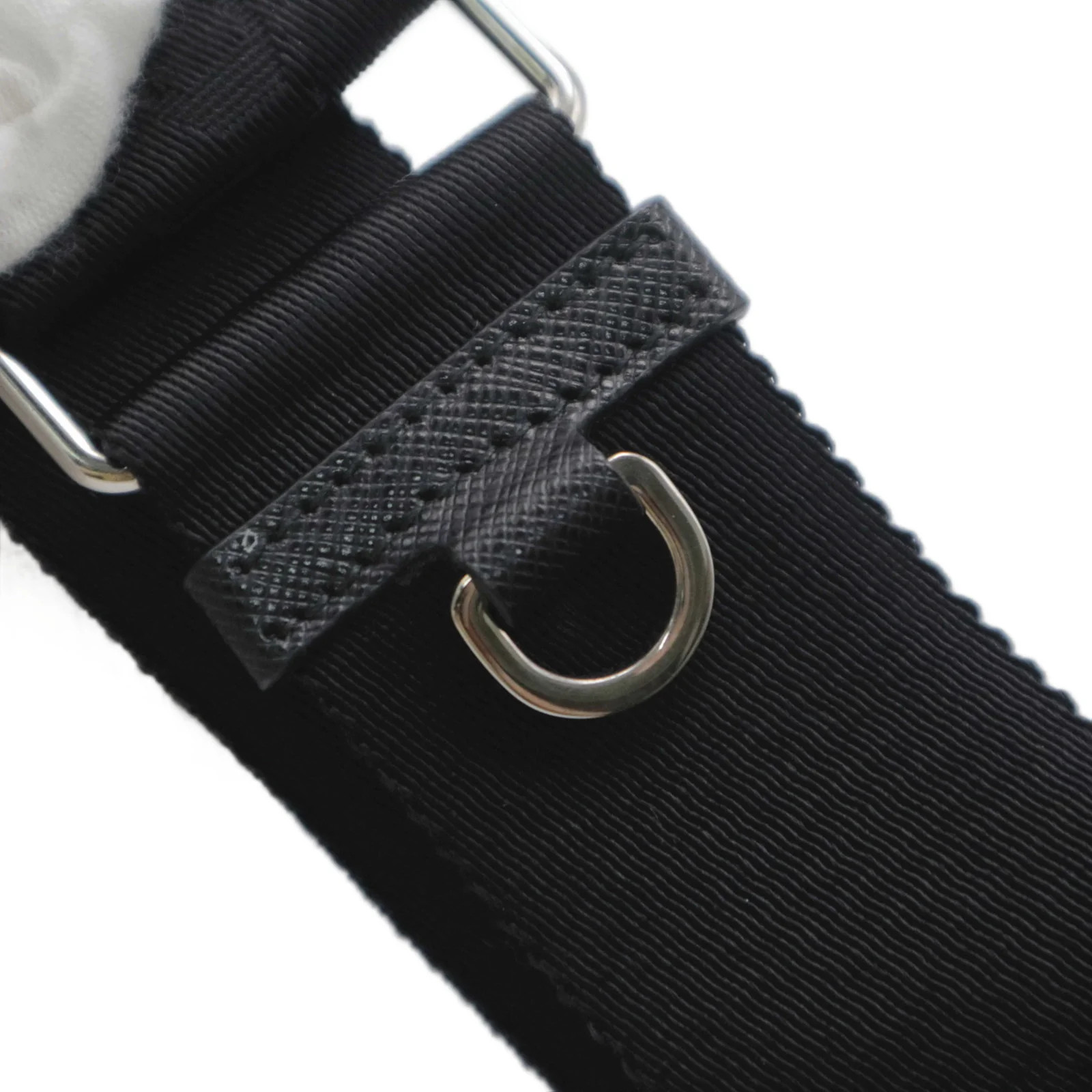 Prada Re Edition 2005 Shoulder Bag Black Tessuto Nylon (mm060526a5r)