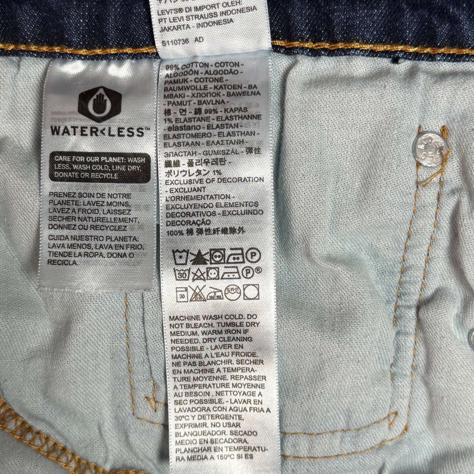 Mens Levi’s 502 Taper Fit Jeans | Waist 46 x Length 28 | Dark Wash Stretch Denim