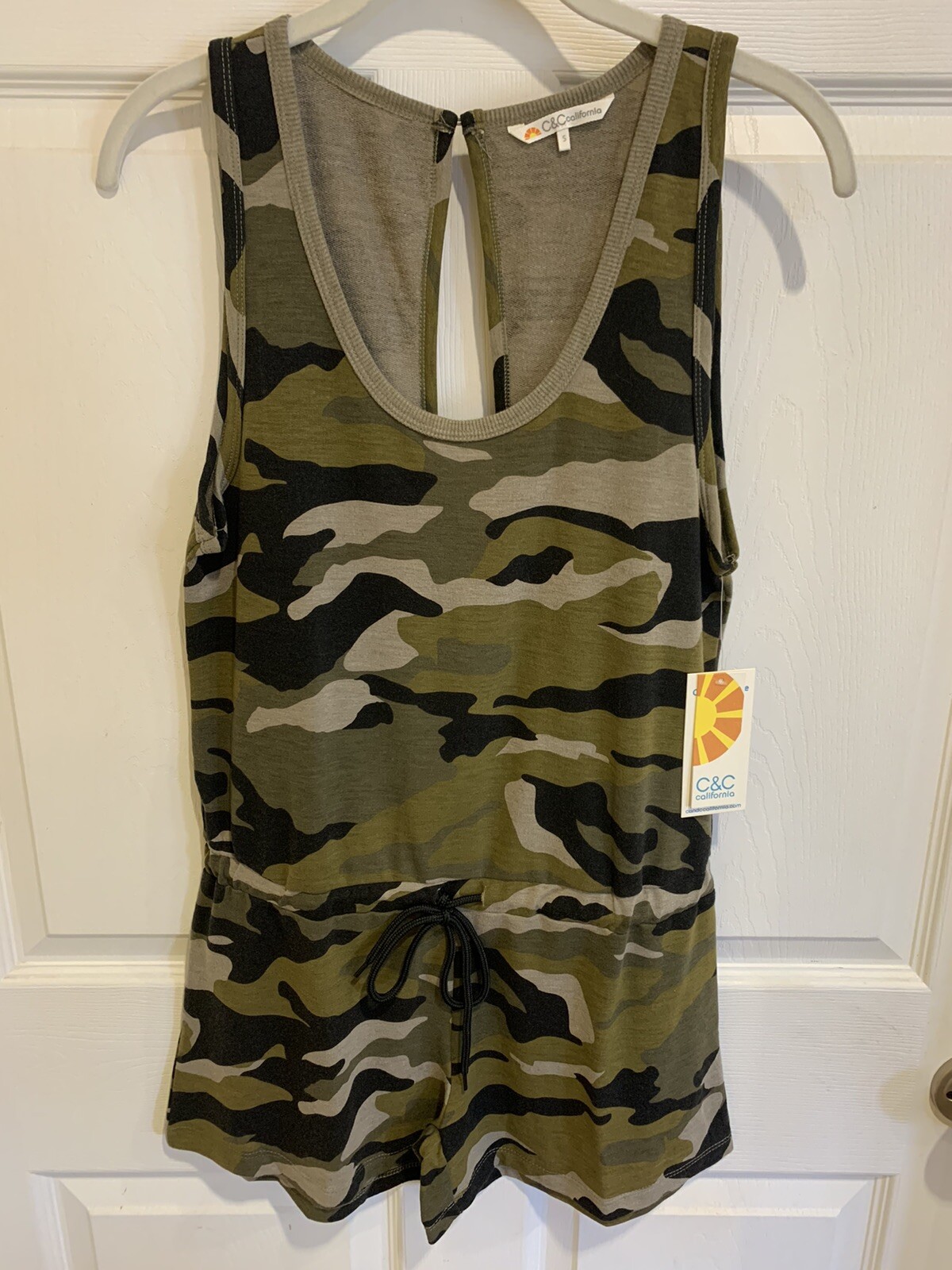 C & C california Women’s Camouflage Romper NWT Size Small S Drawstring $72