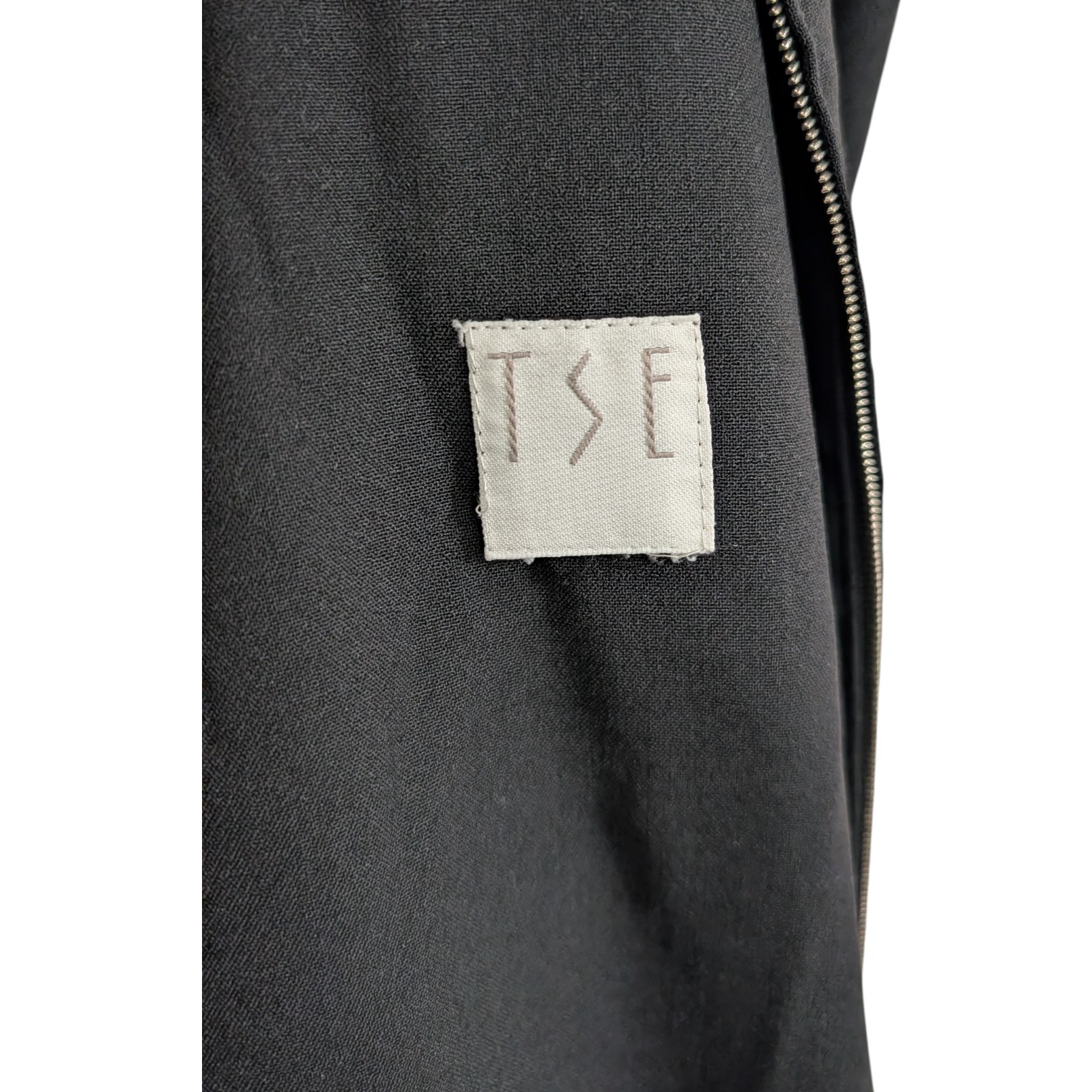 TSE Men’s Black Minimalist Full-Zip Harrington Jacket Medium