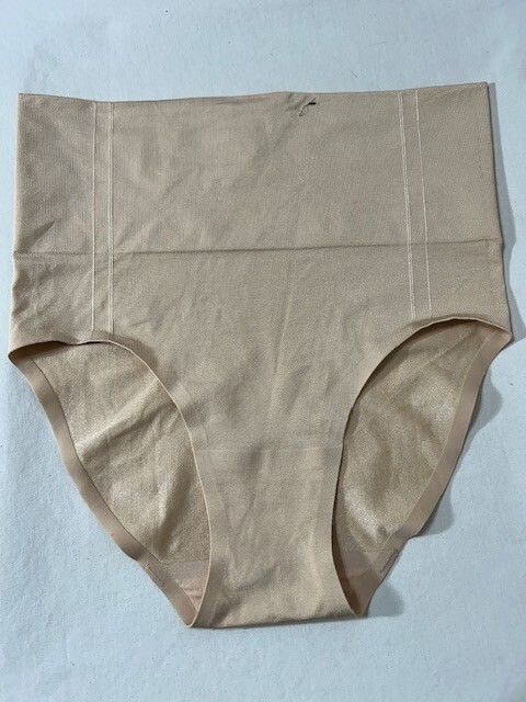 Wacoal Shaper Brief 7-L High Waist Moderate Control Smooth Series Nude 809360
