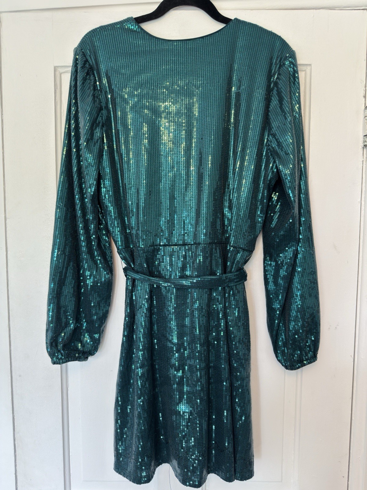 Cara Santana Nine West XXL Emerald Green sequin Christmas dress