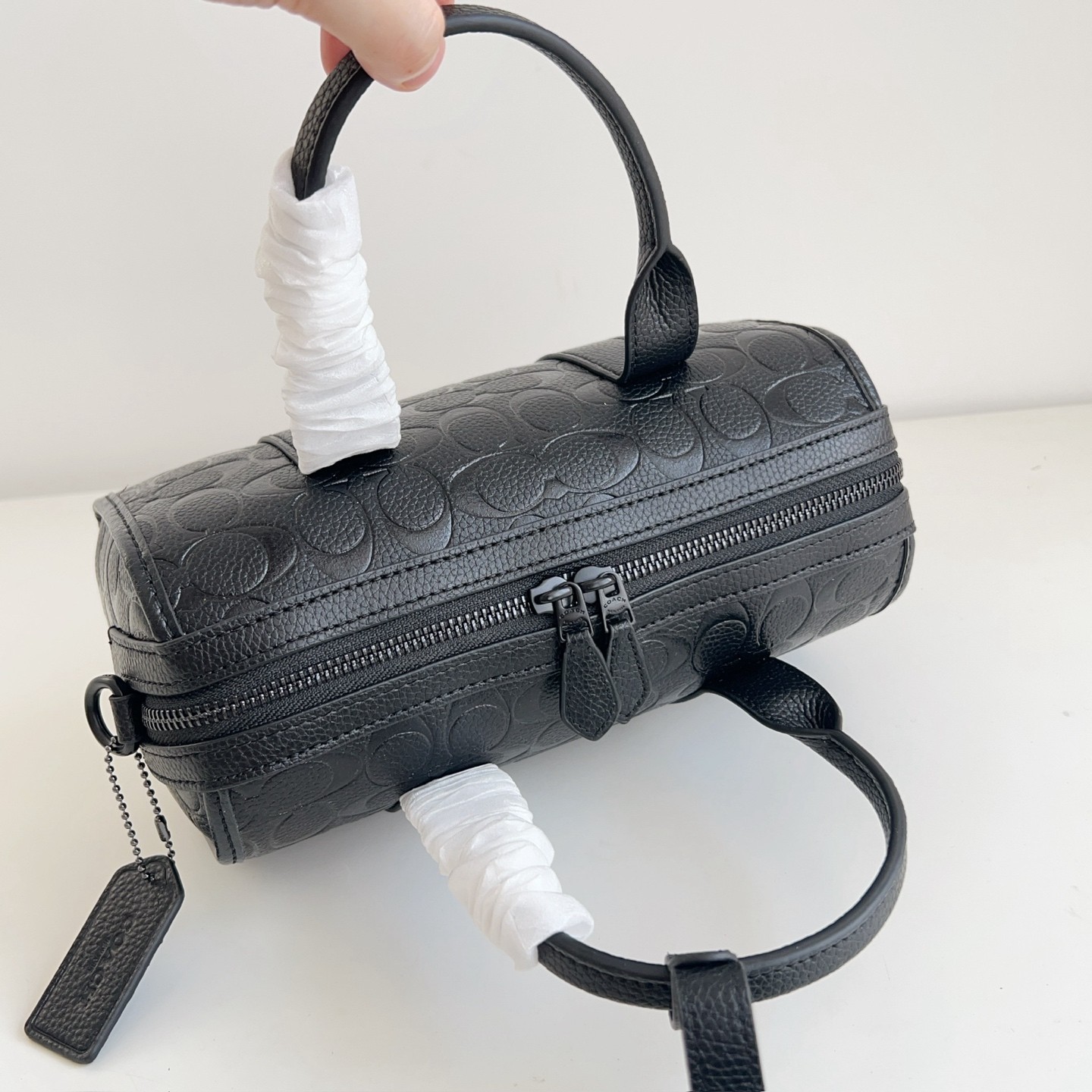 COACH Gotham Duffle 24 In Signature Leather Black CZ497 Outlet NEW