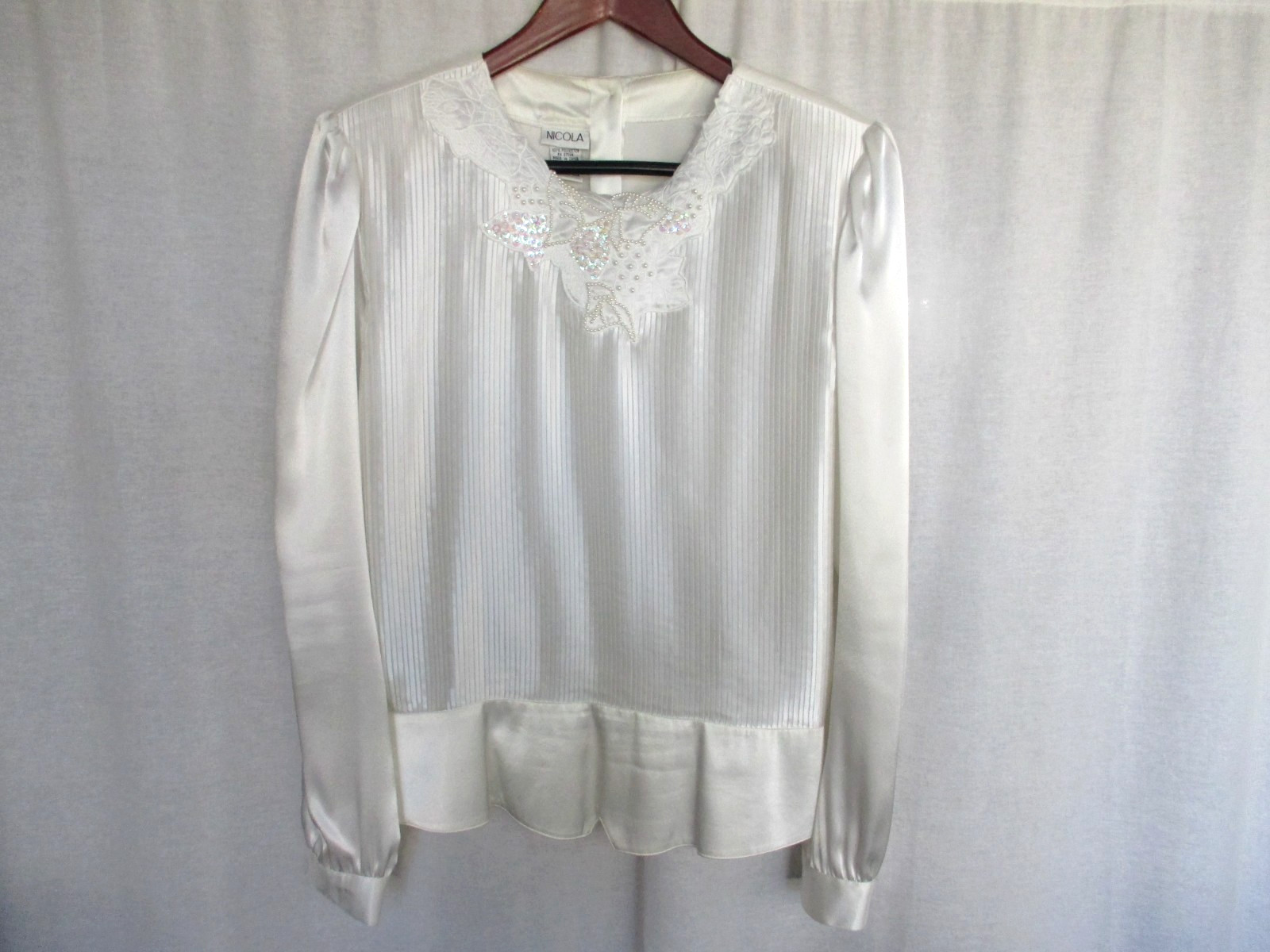 Vintage Nicola Blouse Size 14 White Pleated Front Beaded Neckline Polyester