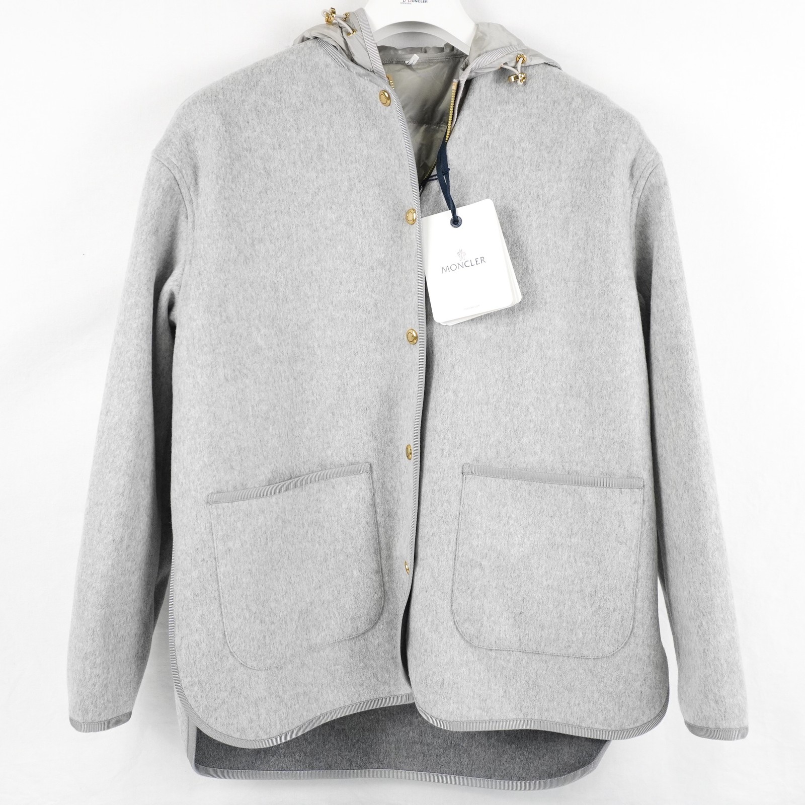 Moncler Reposse 3-In-1 Wool Blend Short Down Jacket In Gray Women’s Brand Size 0