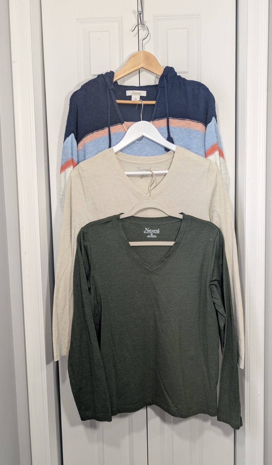 Natural Reflections Women’s Size Medium Lot Of 3 Shirts Sweater Multicolor