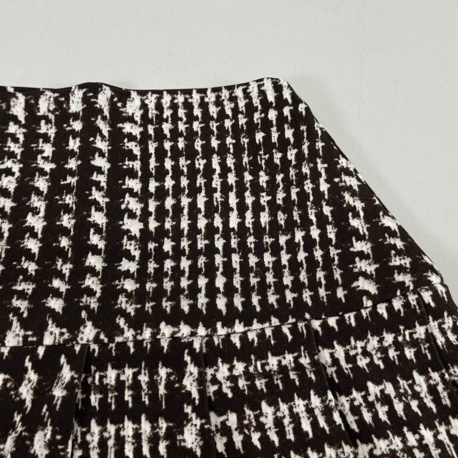 NORMA KAMALI Silky Jersey Pleated Micro Skirt Unlined Women’s Sz S/32 Chocolate
