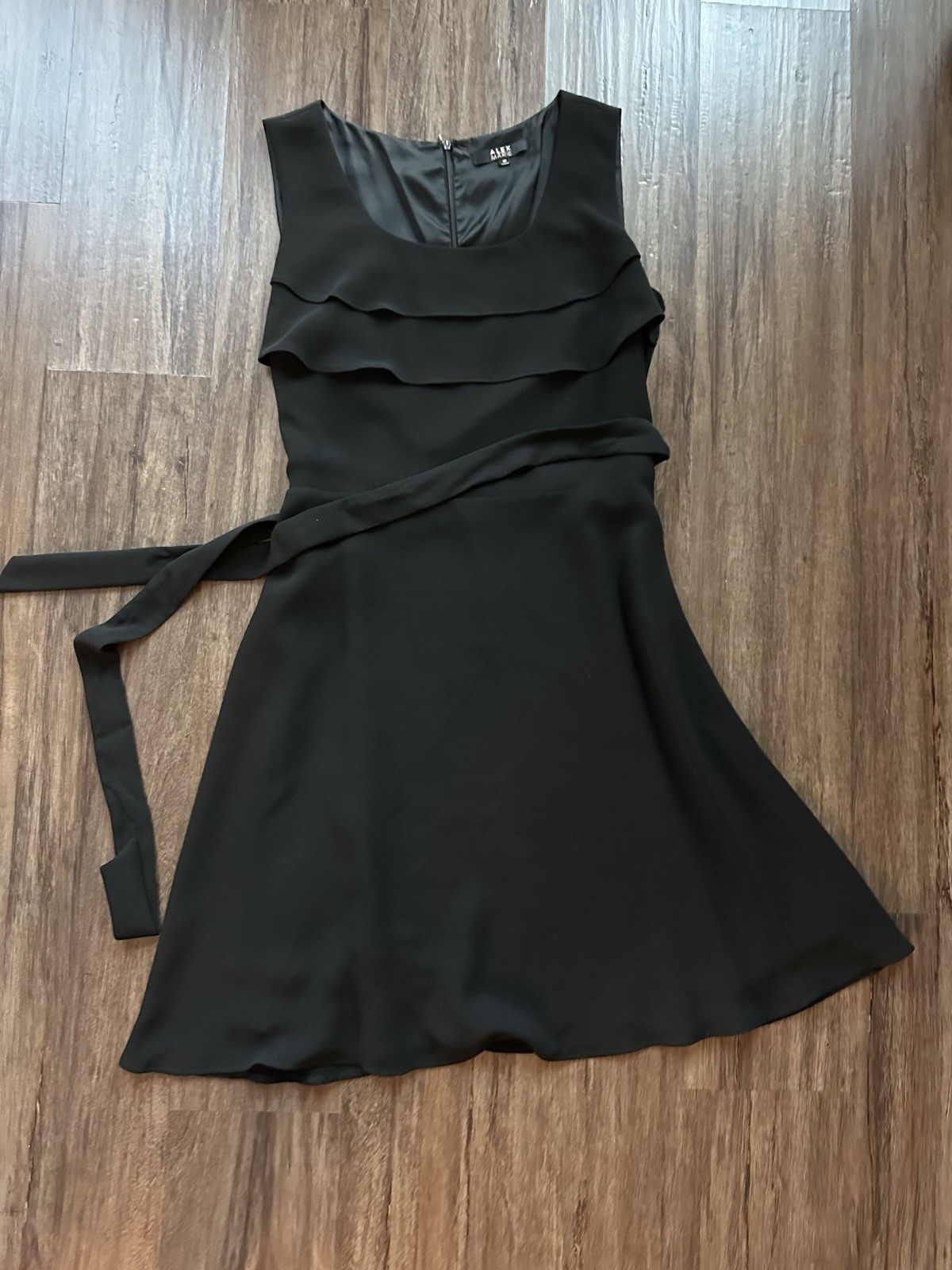Alex Marie Sleeveless Black Dress. Size 16. Little Black Dress. Pristine